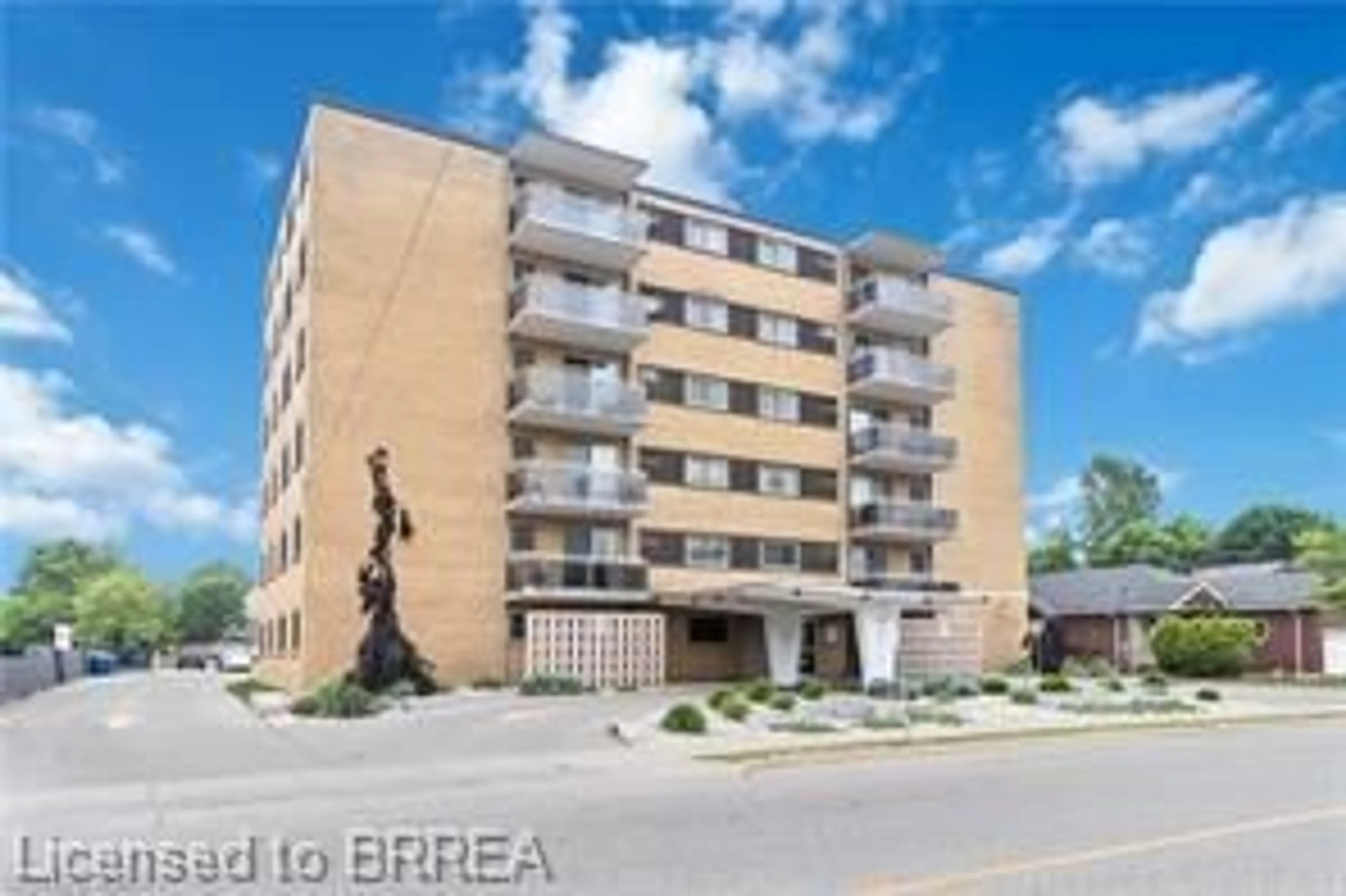 Unknown for 87 St George St #604, Brantford Ontario N3R 1V5