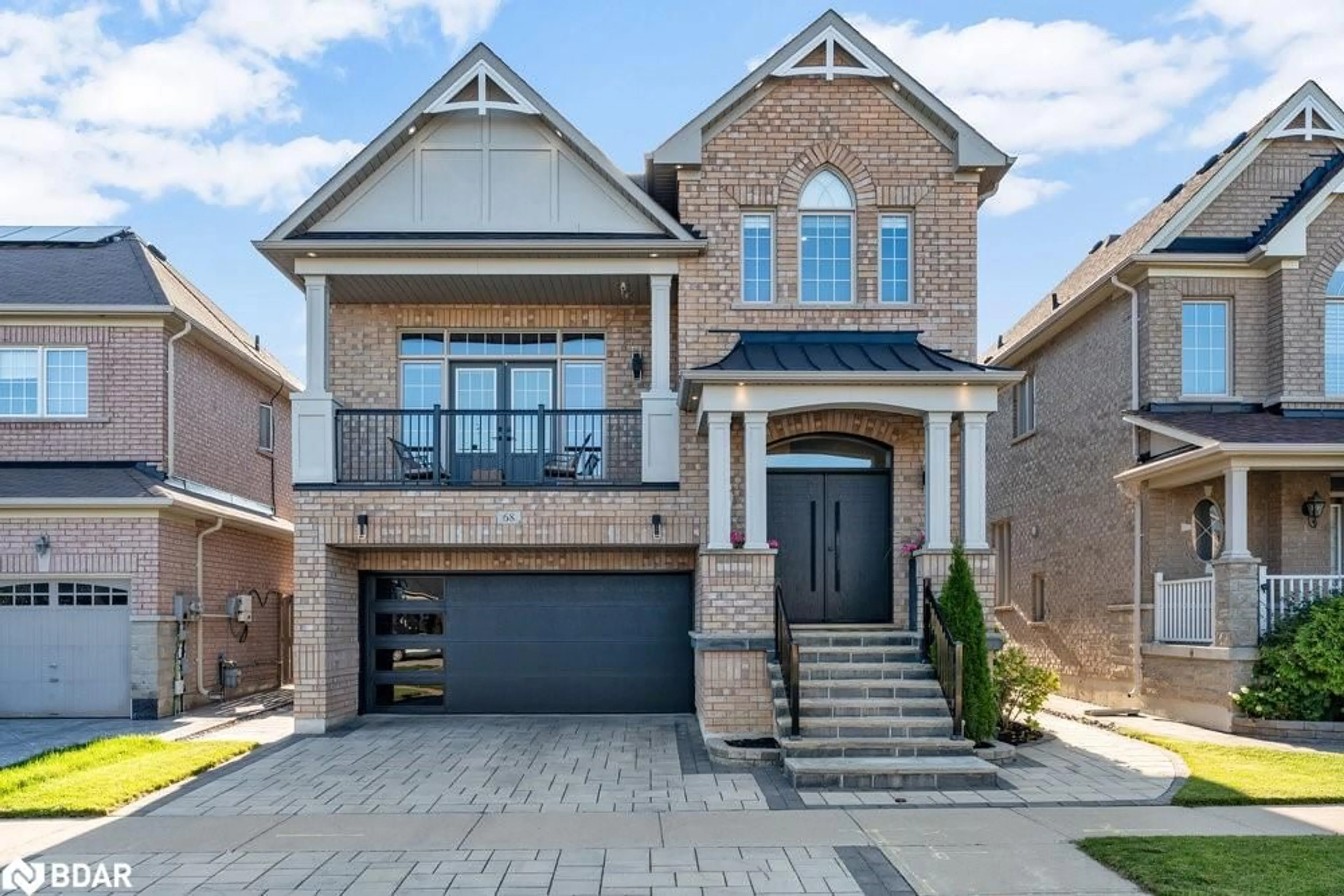 Home with brick exterior material, street for 68 Greendale Ave, Whitchurch-Stouffville Ontario L4A 0S2