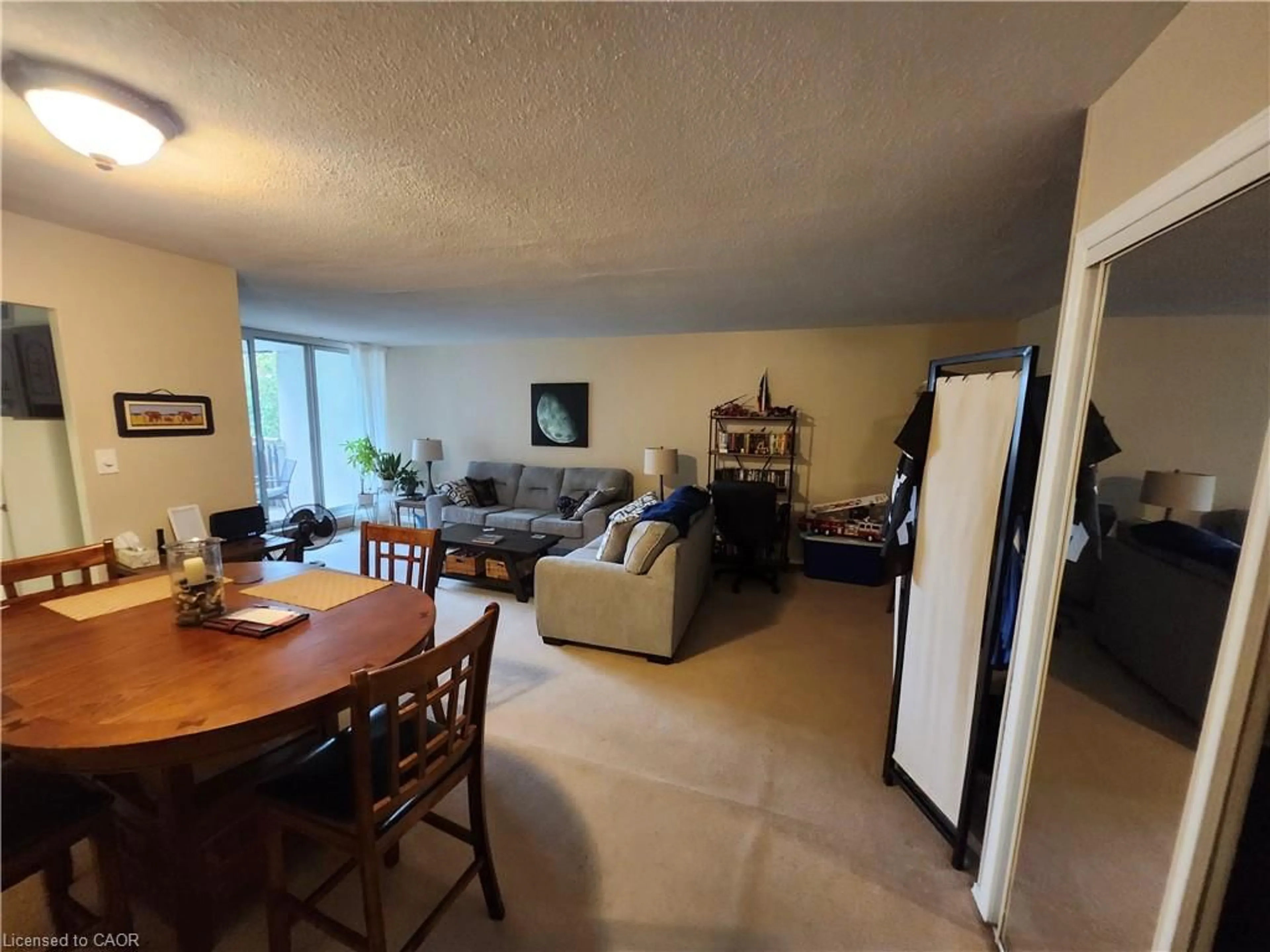 A pic of a room for 1415 Ghent Ave #304, Burlington Ontario L7S 1X4
