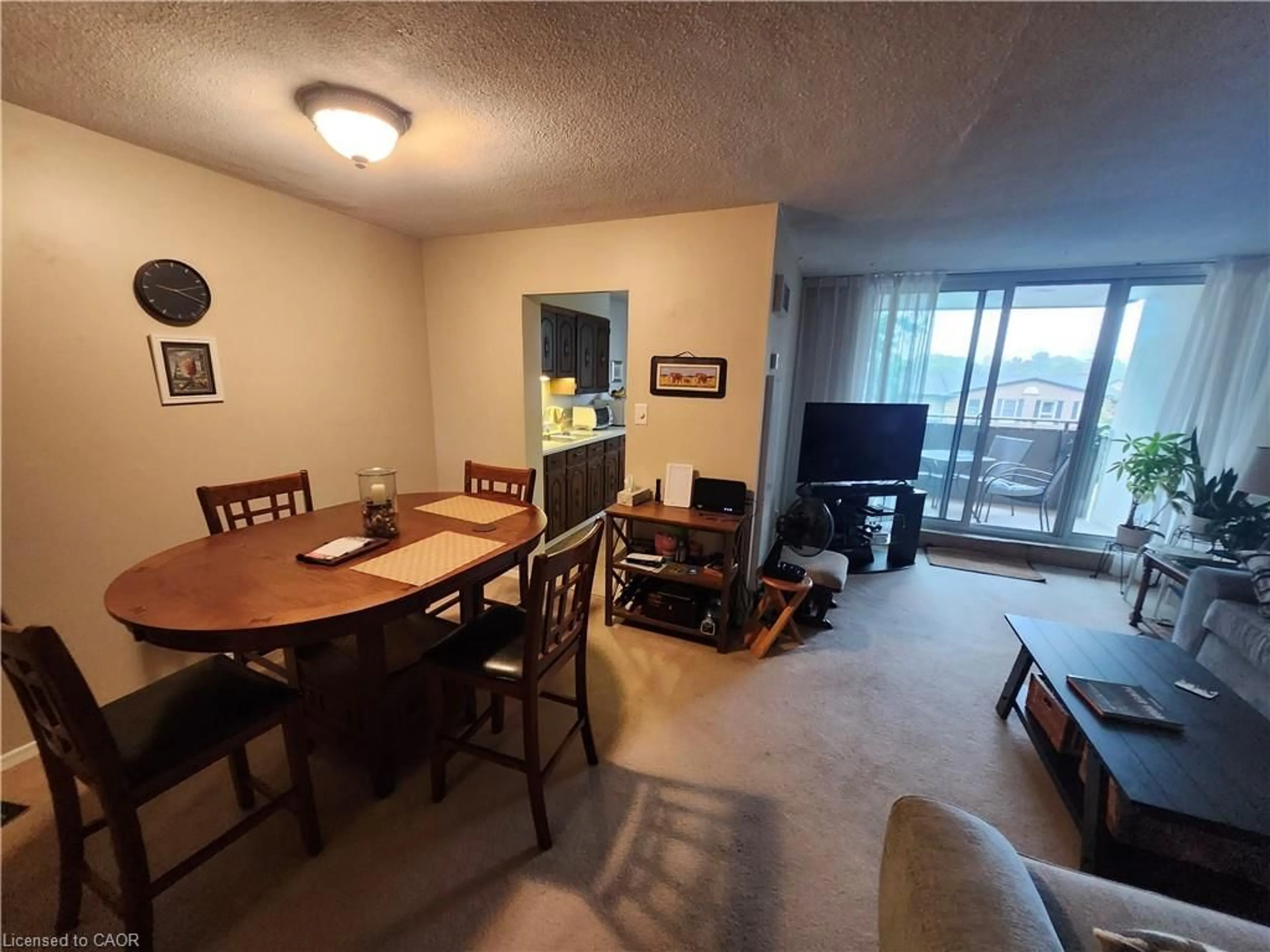A pic of a room for 1415 Ghent Ave #304, Burlington Ontario L7S 1X4