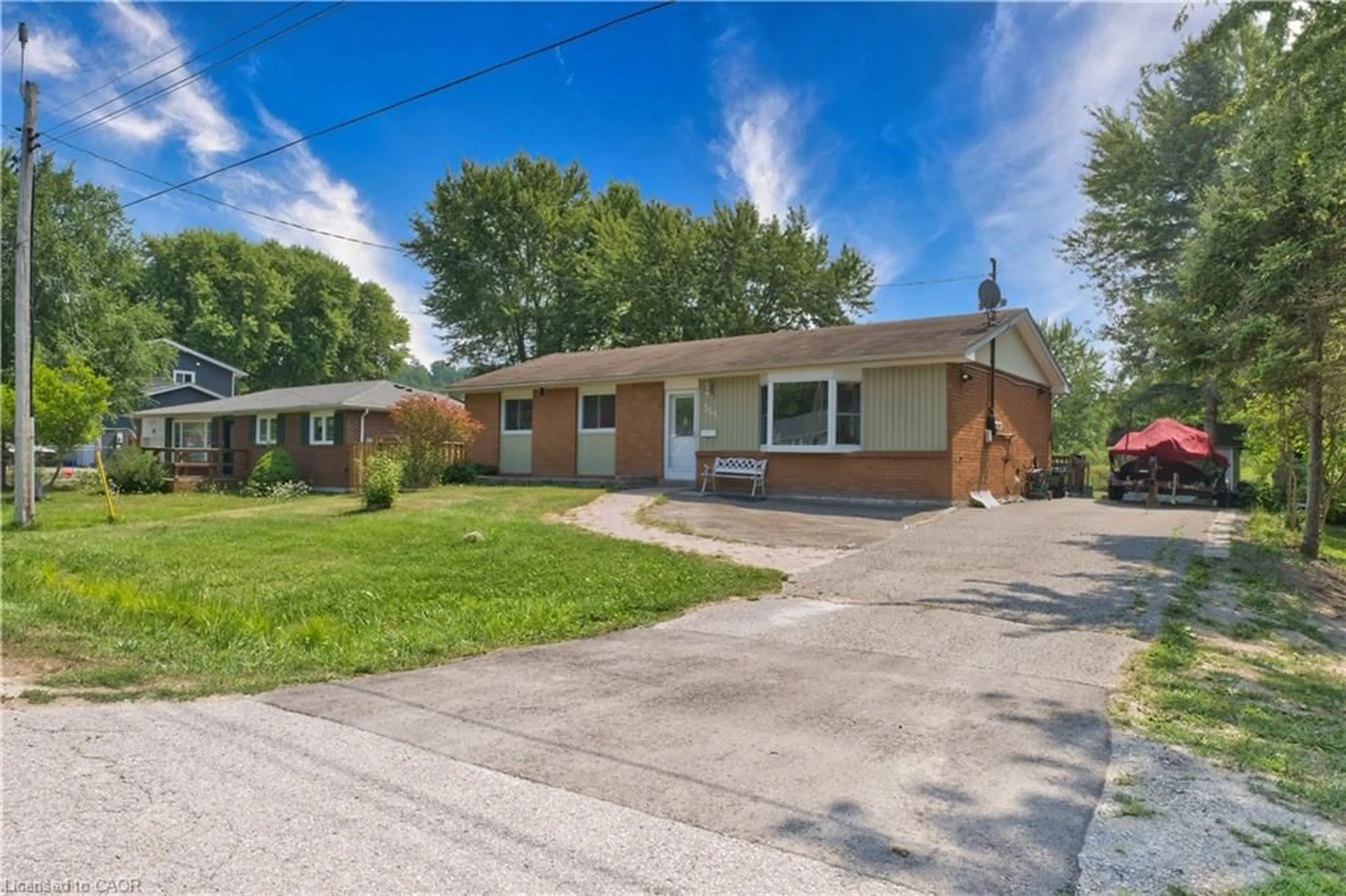 Home with brick exterior material, street for 365 Adeline Dr, Georgina Ontario L4P 3C4