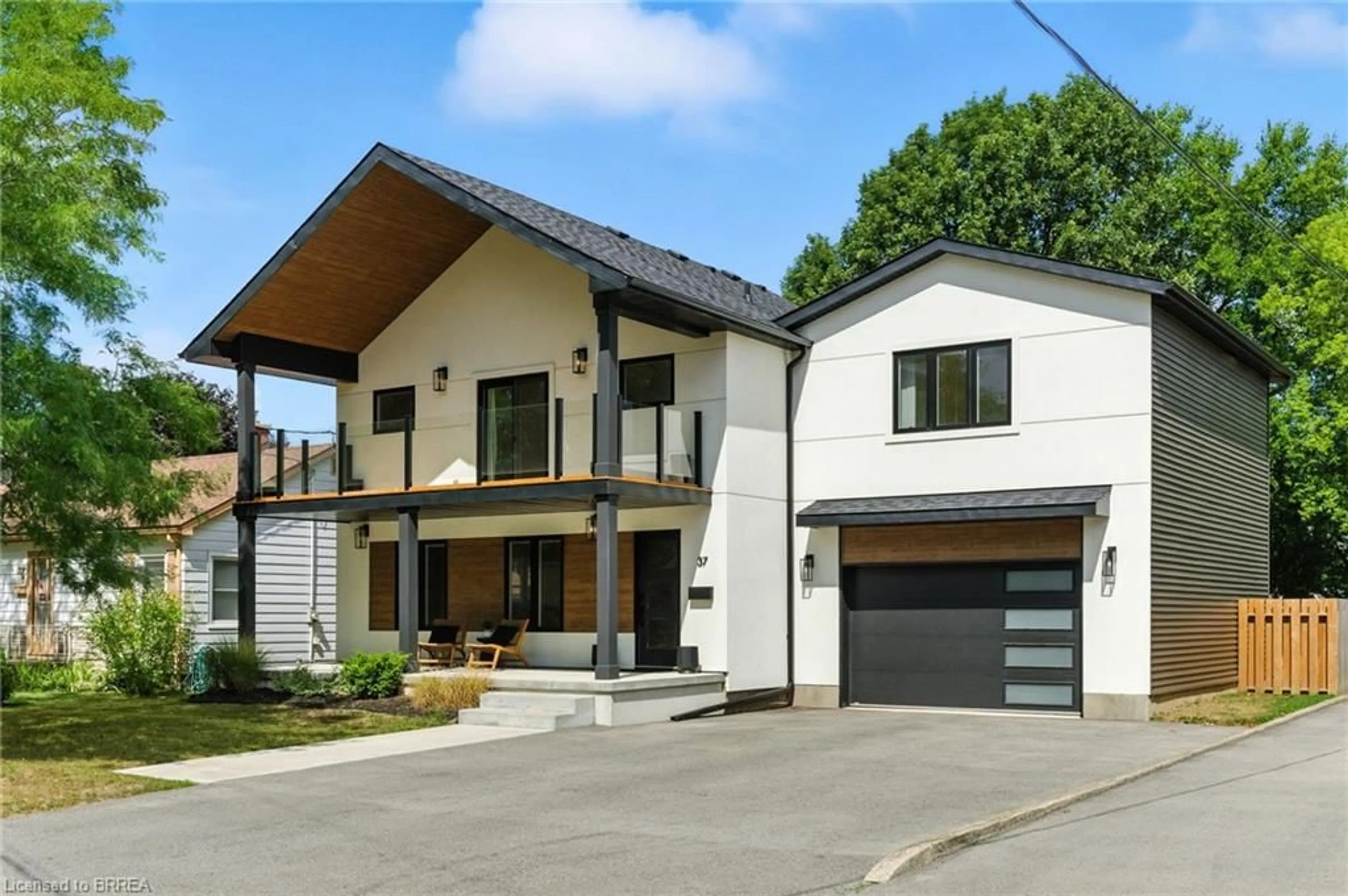 Home with brick exterior material, street for 37 Barnes Ave, Brantford Ontario N3R 4Y9
