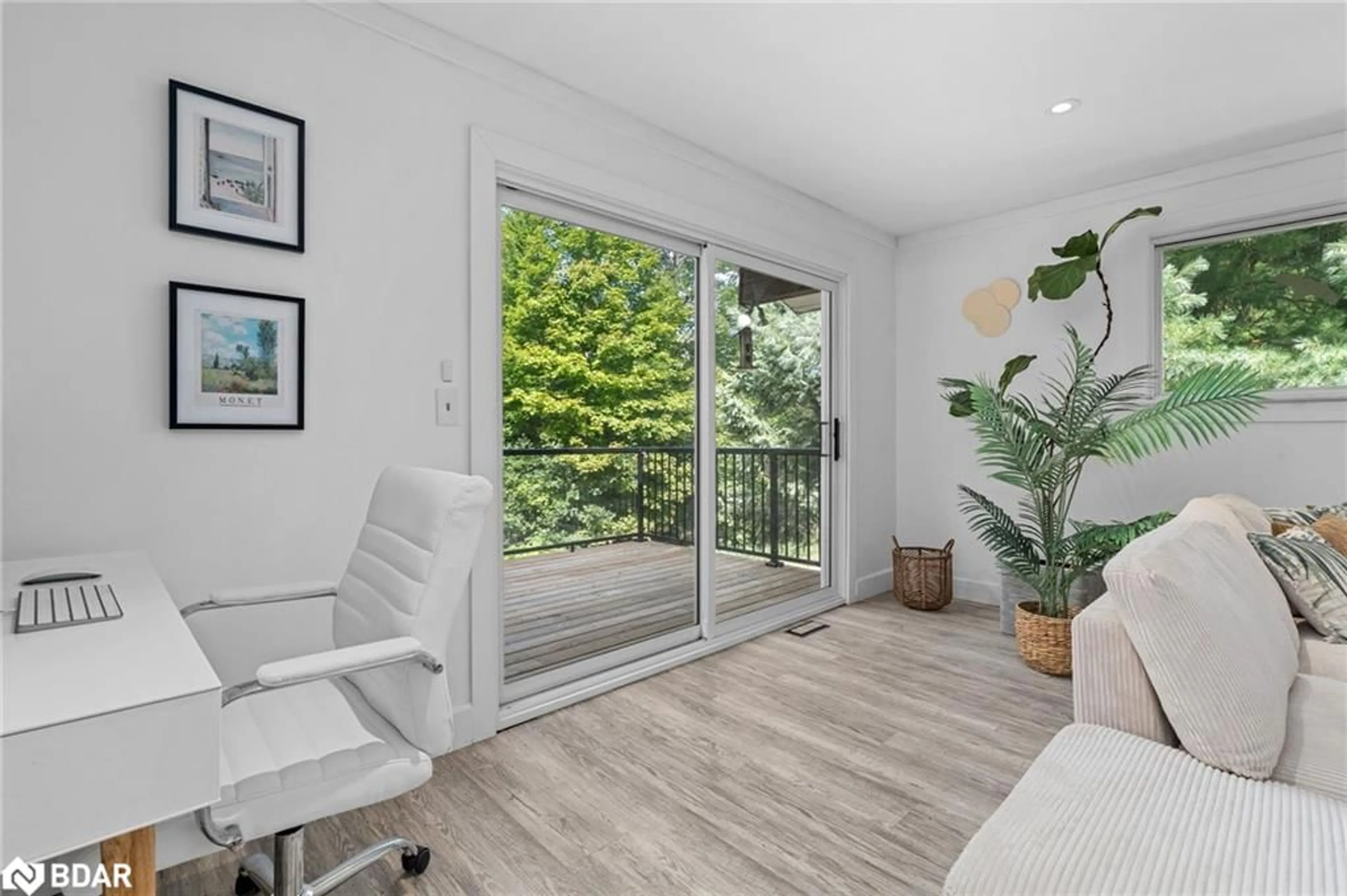 A pic of a room for 1100 Mortimers Point Rd, Muskoka Lakes Ontario P0B 1J0