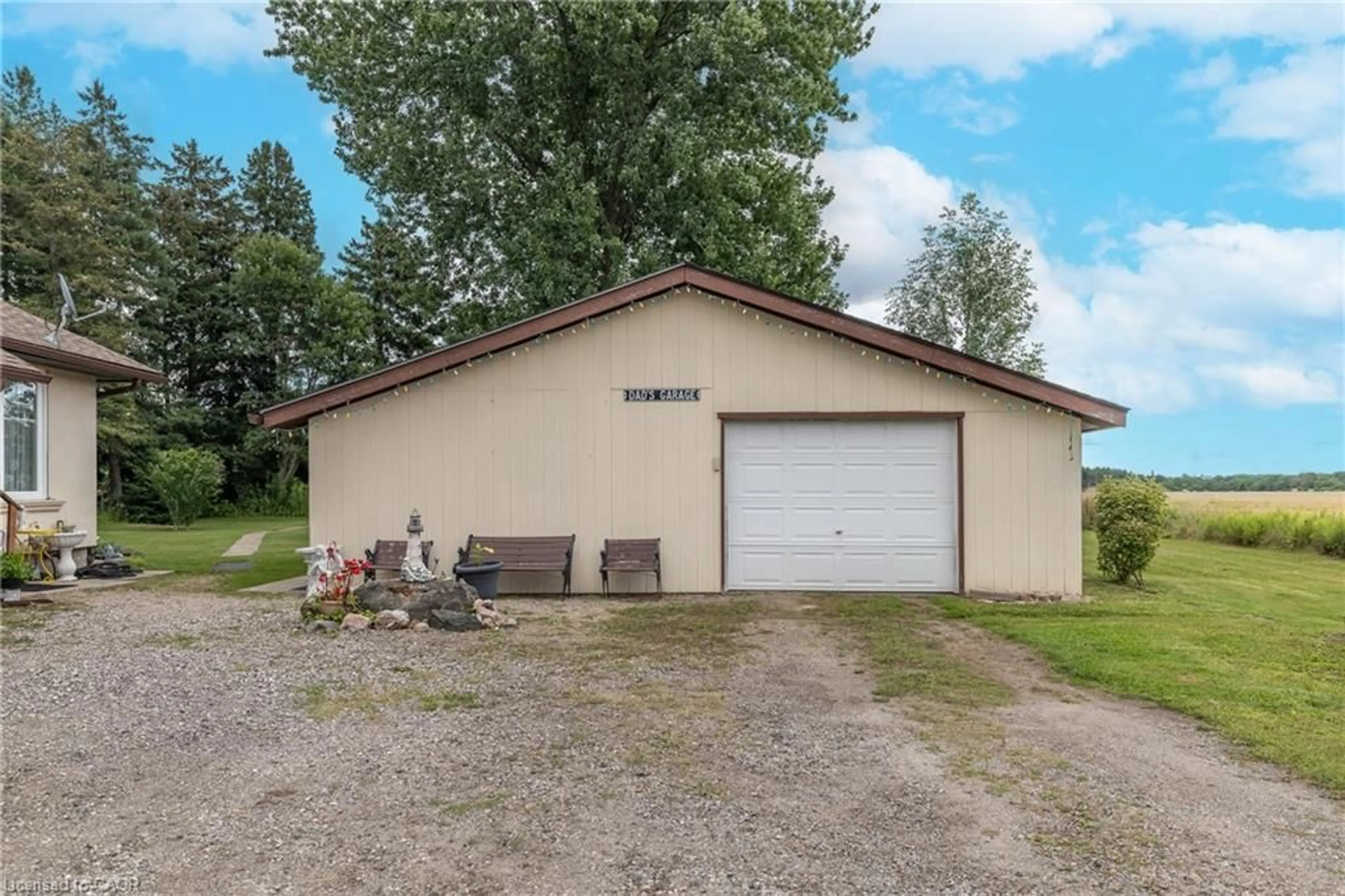 Shed for 7147 Wellington Road No. 124, Guelph/Eramosa Ontario N1H 6J3