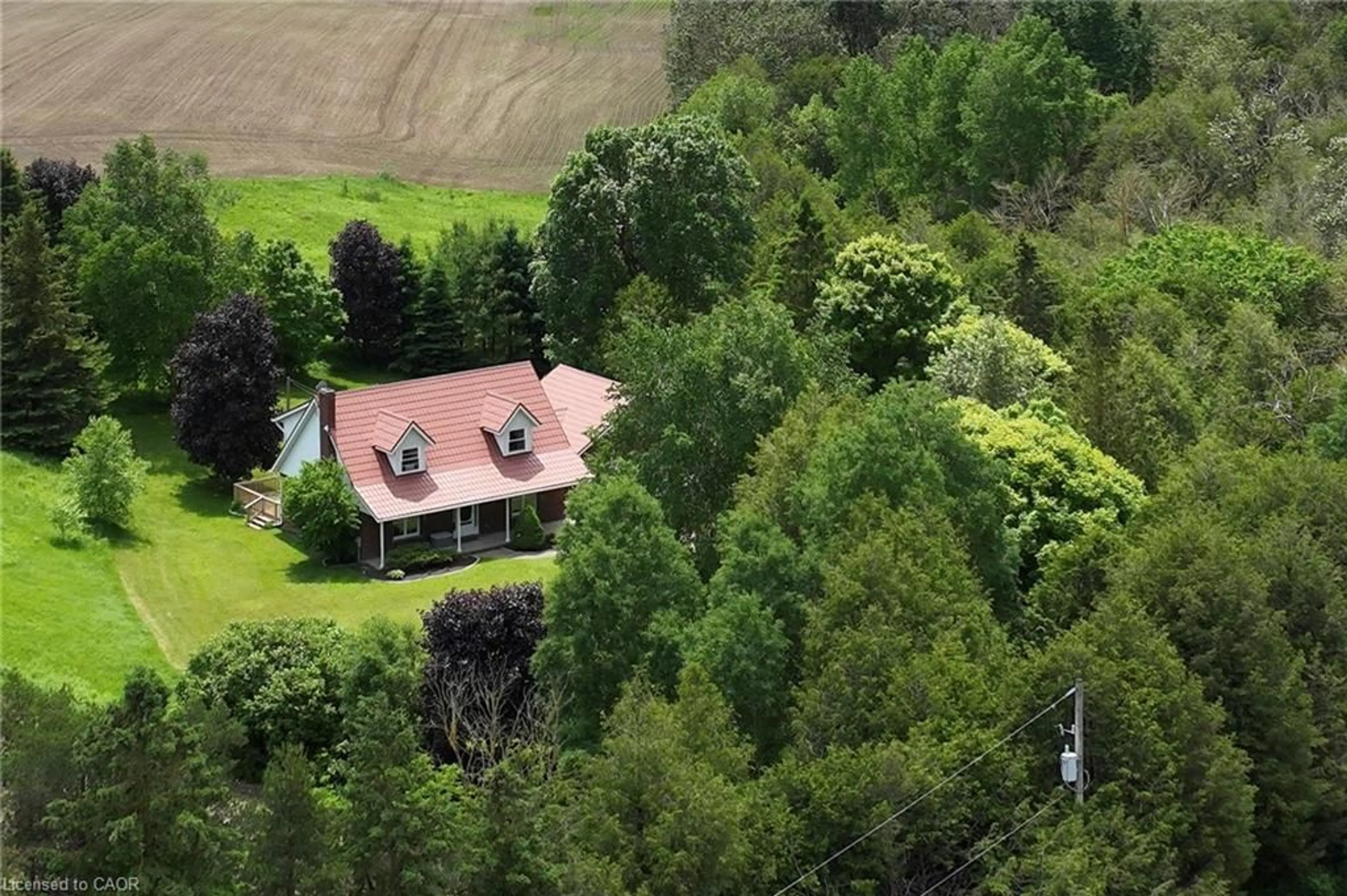 A pic from outside/outdoor area/front of a property/back of a property/a pic from drone, unknown for 7135 Sideroad 3 Sideroad, Arthur Ontario N0G 2L0
