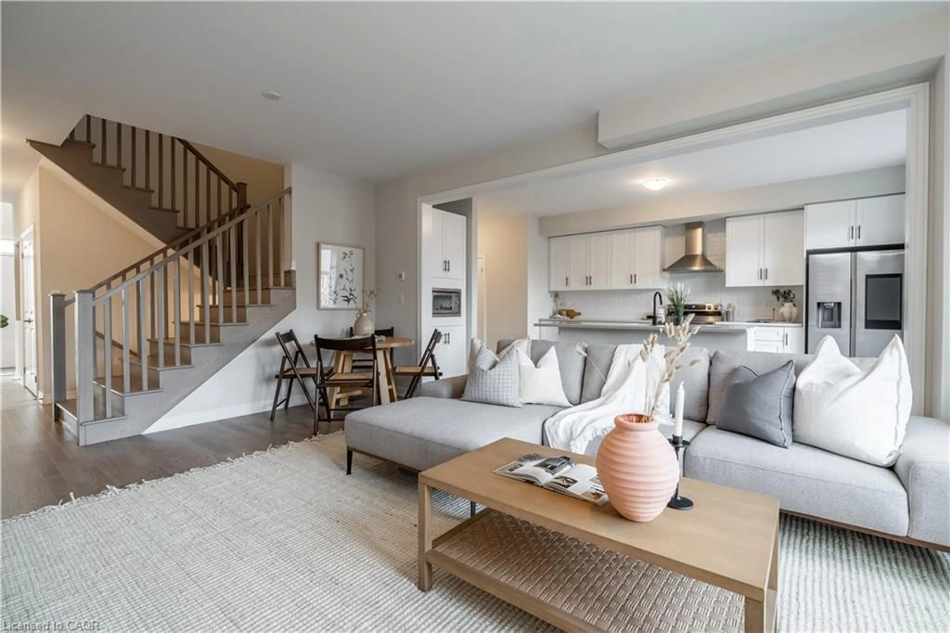 Living room with furniture, unknown for 127 Starfire Cres, Stoney Creek Ontario L8E 0K9