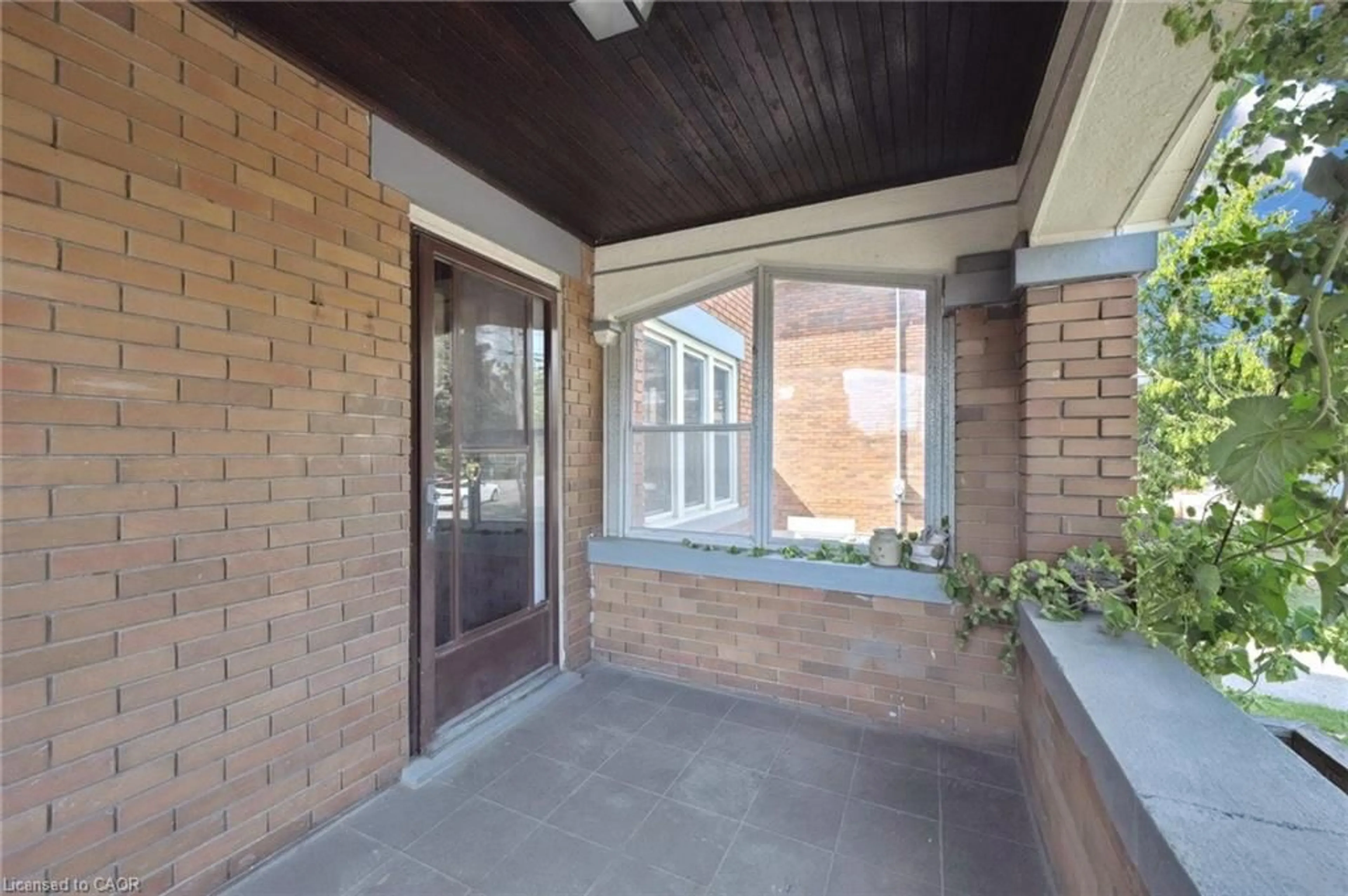 Unknown for 123 Strange St, Kitchener Ontario N2G 1R4