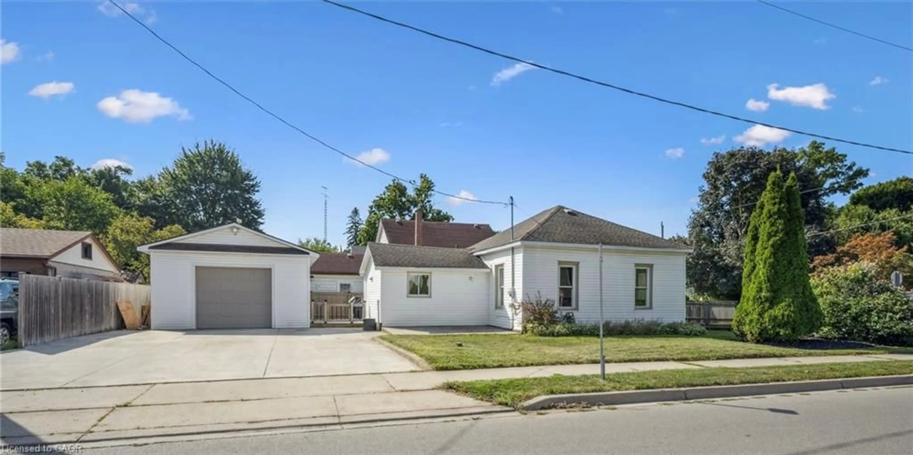 Unknown for 47 Chalmers St, Cambridge Ontario N1R 5B6