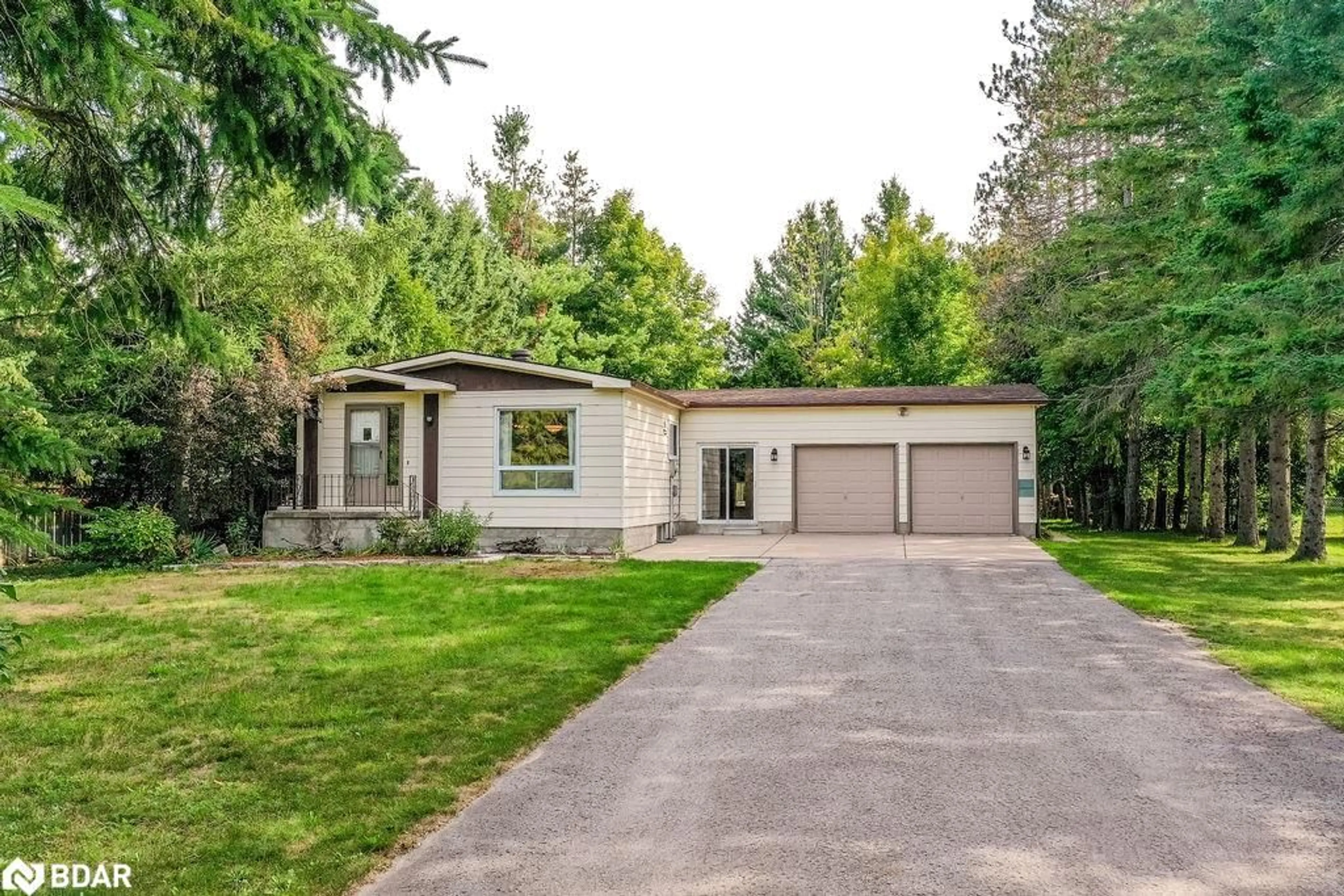 Home with brick exterior material, street for 2095 Dwyer Rd, Springwater Ontario L9X 1L7