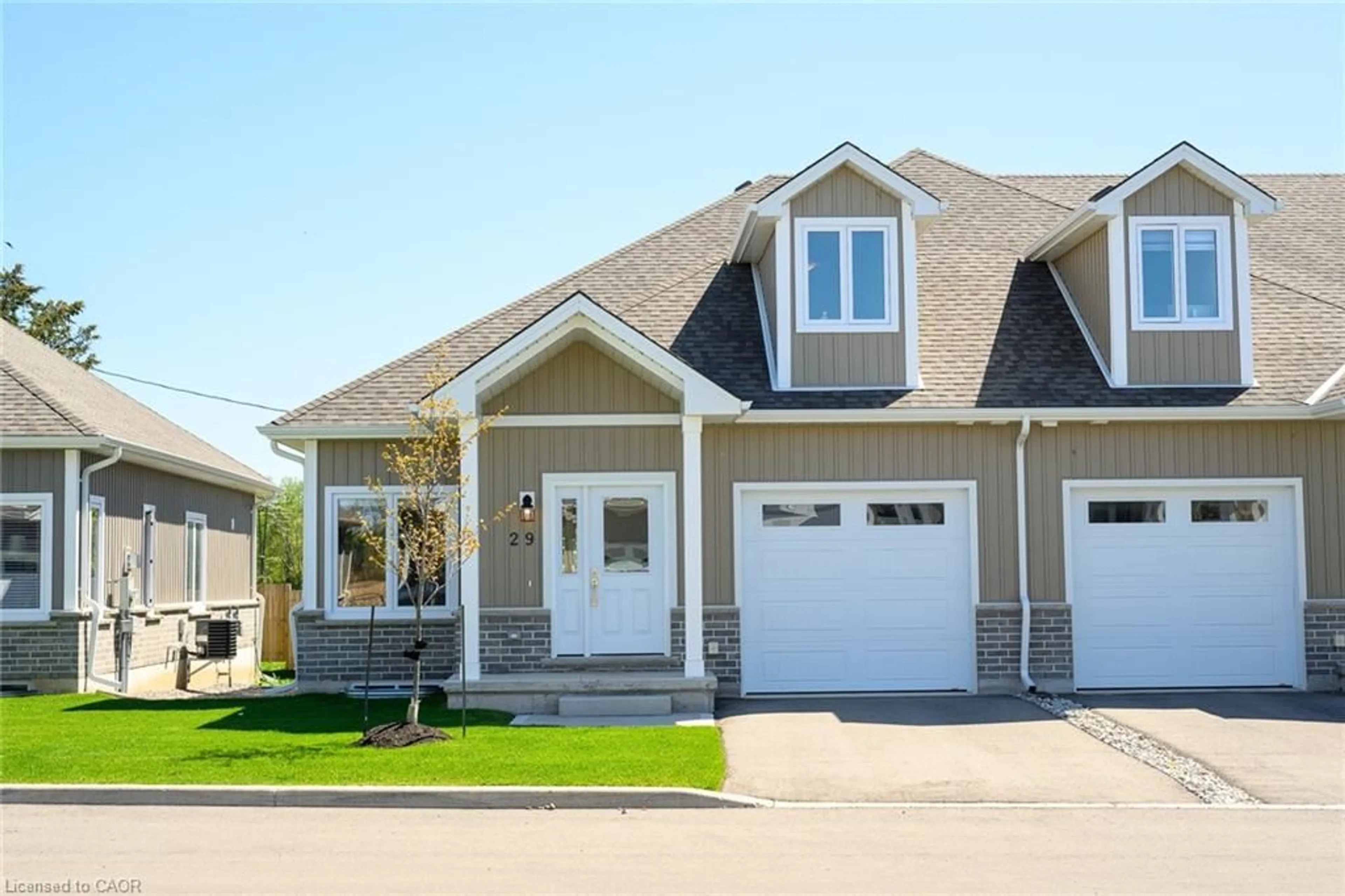 Home with vinyl exterior material, street for 744 Nelson St #29, Port Dover Ontario N0A 1N0