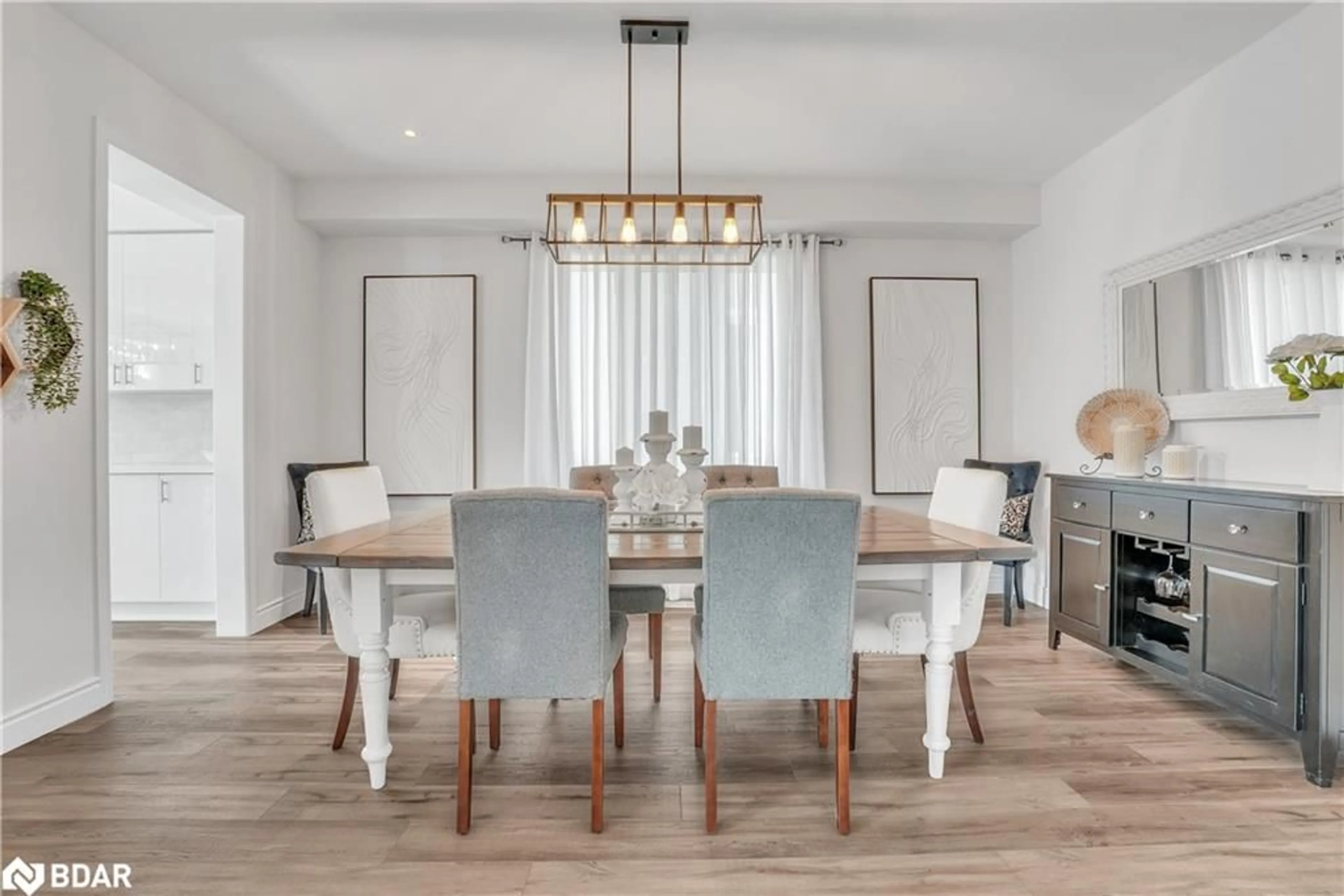 Dining room, wood/laminate floor for 184 Brownley Lane, Angus Ontario L0M 1B6