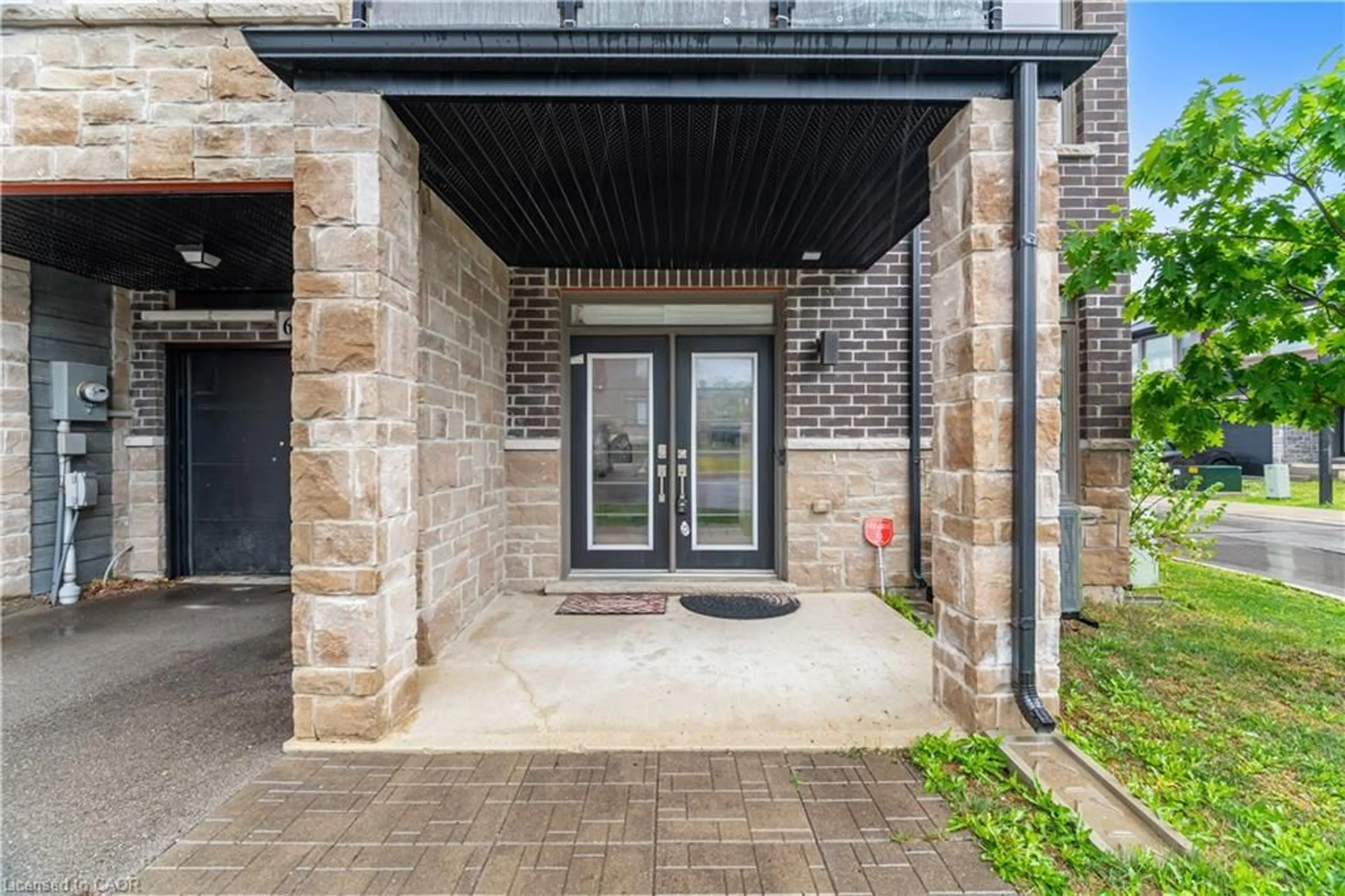 Unknown for 30 Times Square Blvd #69, Stoney Creek Ontario L8J 0L9