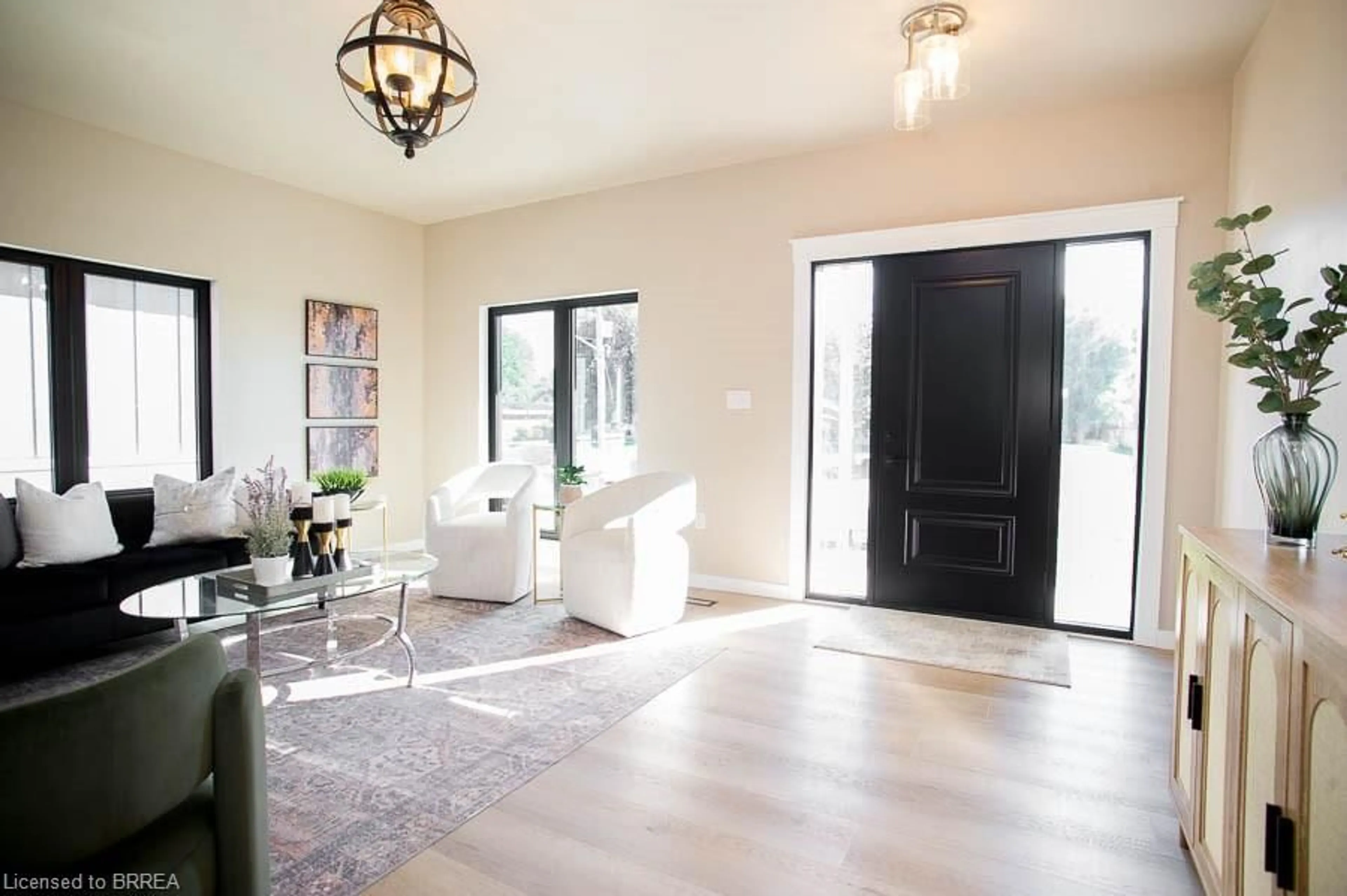 Indoor entryway for 5 Scott Dr, Port Dover Ontario N0A 1N7