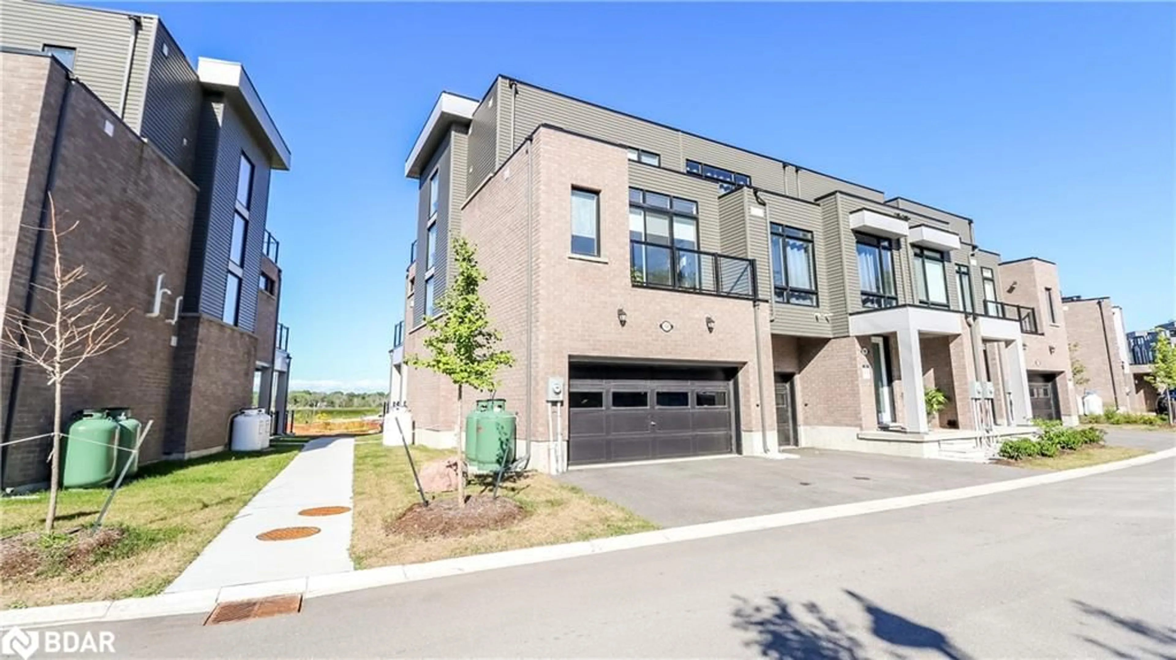 Unknown for 100 Marina Village Dr, Port Severn Ontario L0K 1S0
