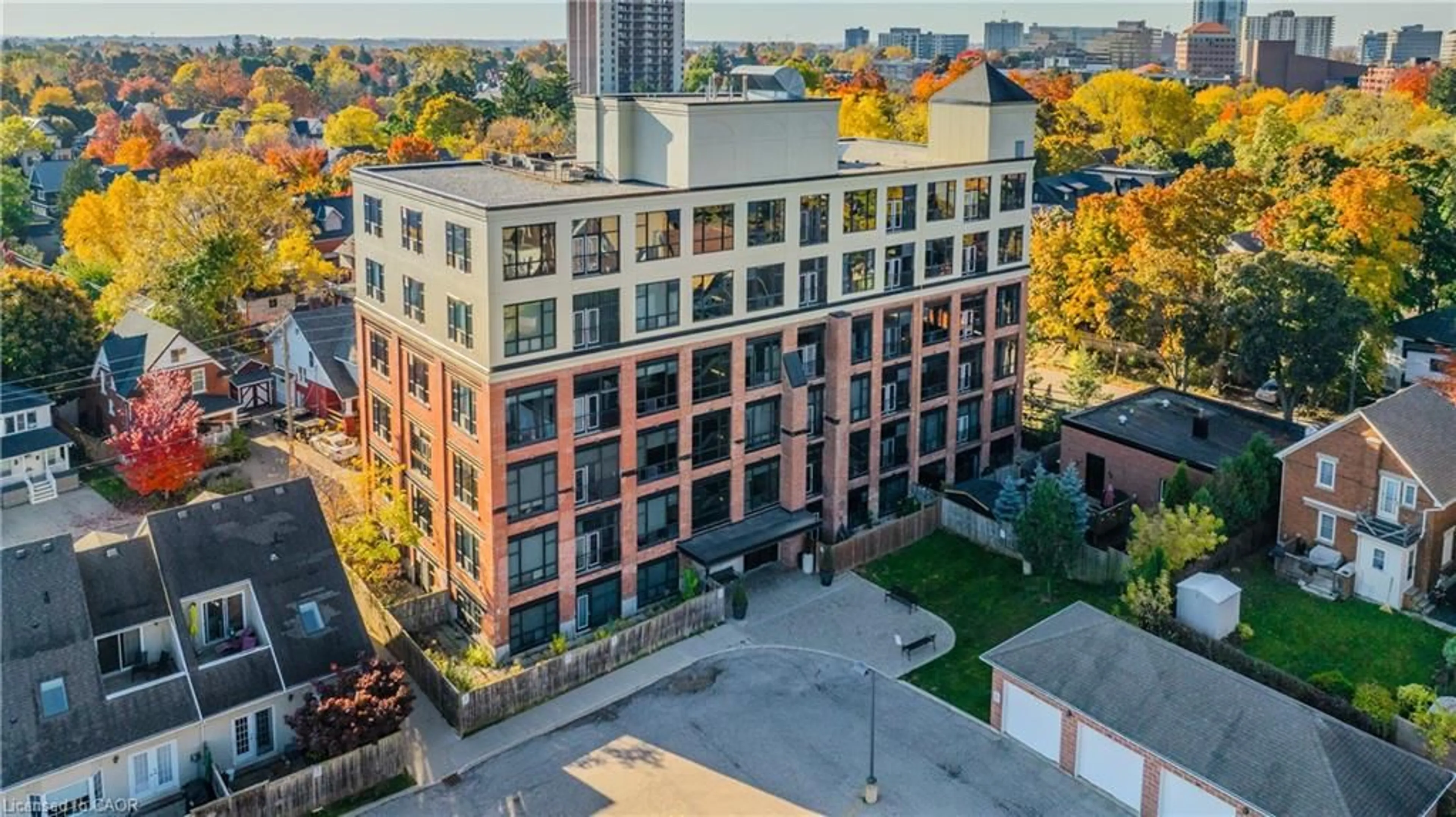 A pic from outside/outdoor area/front of a property/back of a property/a pic from drone, city buildings view from balcony for 120 Mansion St #505, Kitchener Ontario N2H 0A1