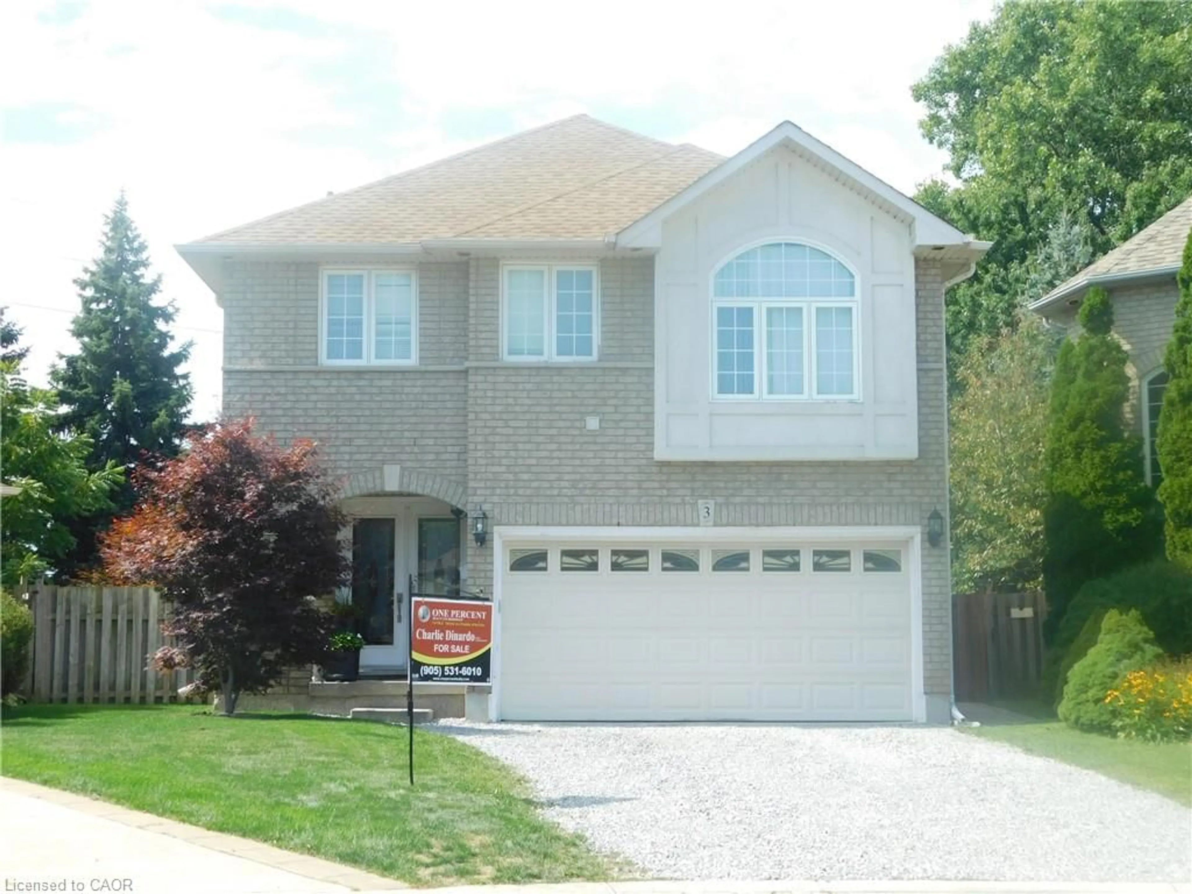 Home with brick exterior material, street for 3 Nature Crt, Hamilton Ontario L9C 7T5