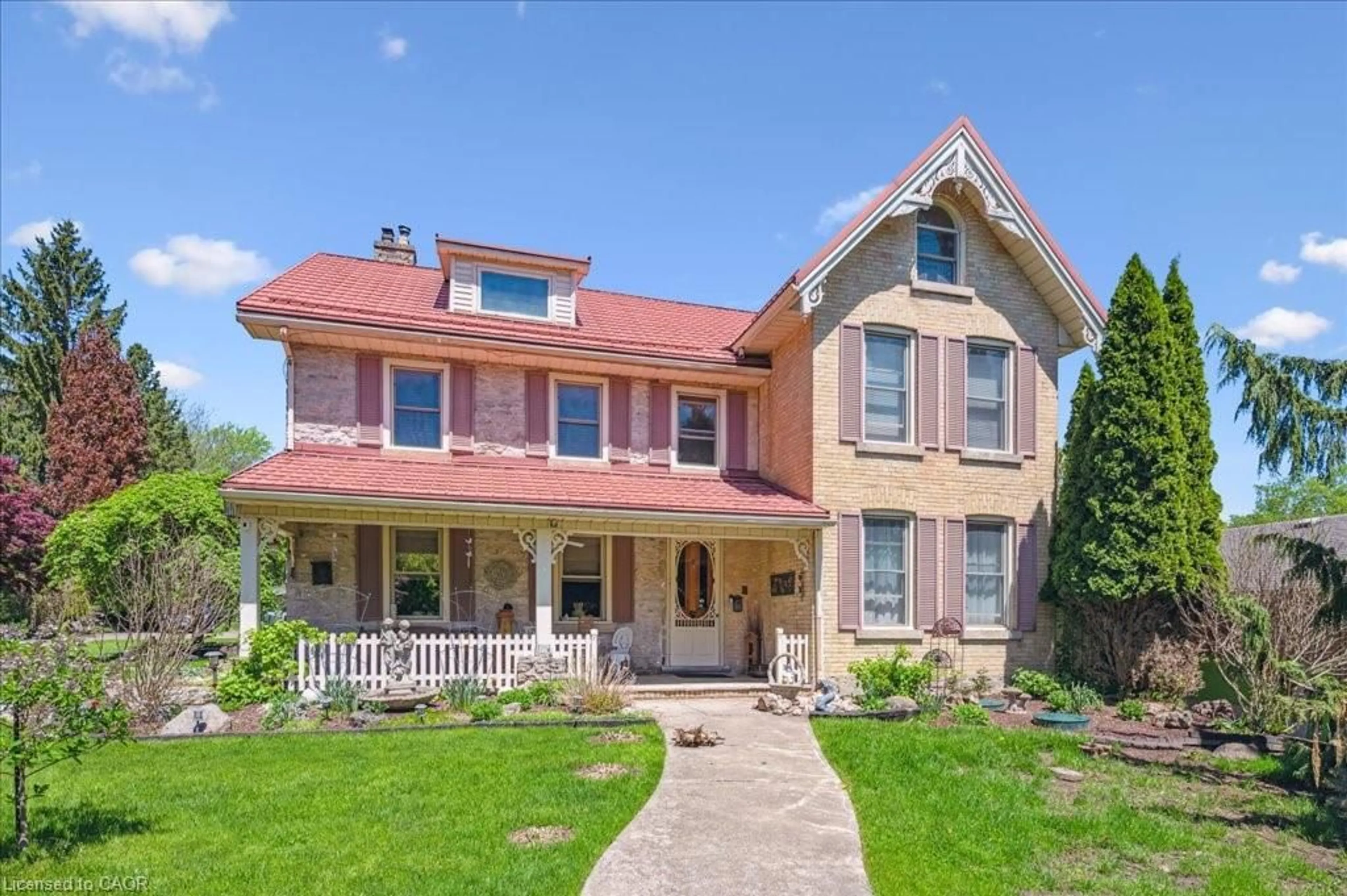 Home with brick exterior material, street for 1490 Blair Rd, Cambridge Ontario N3H 4R8