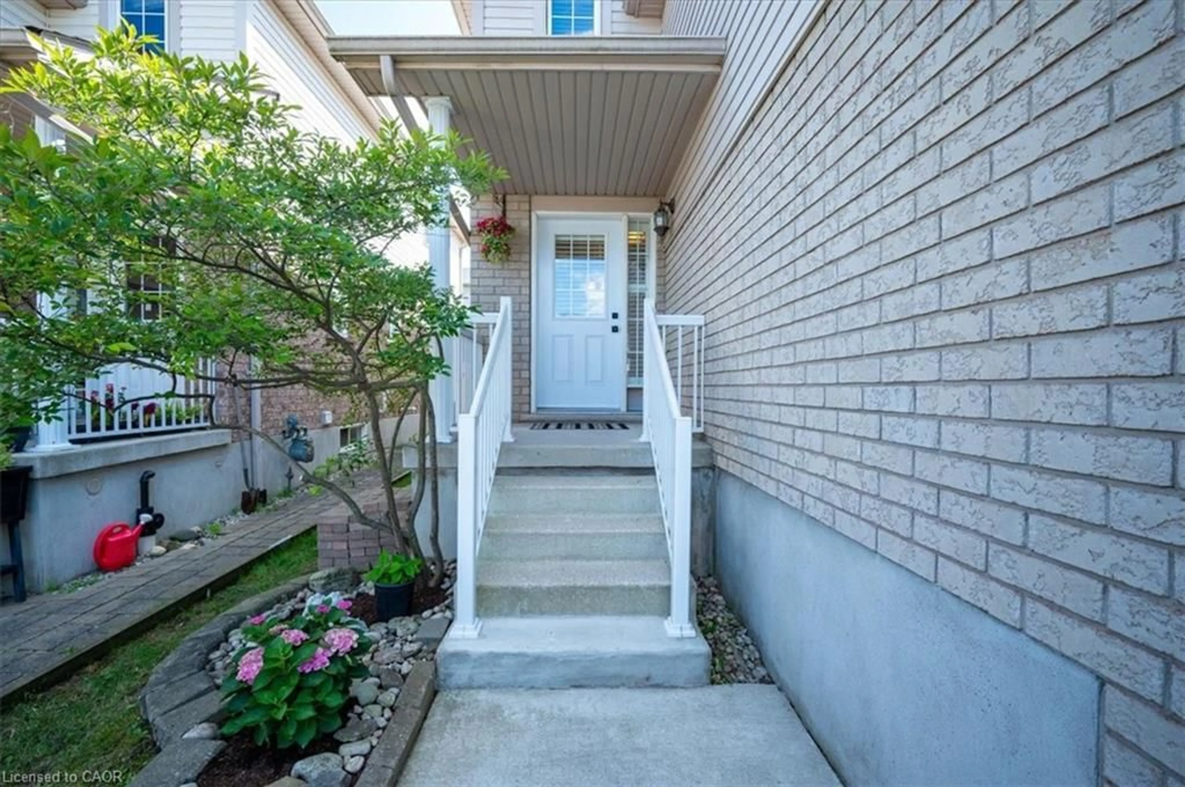 Unknown for 51 Peach Blossom Cres, Kitchener Ontario N2E 3Z7