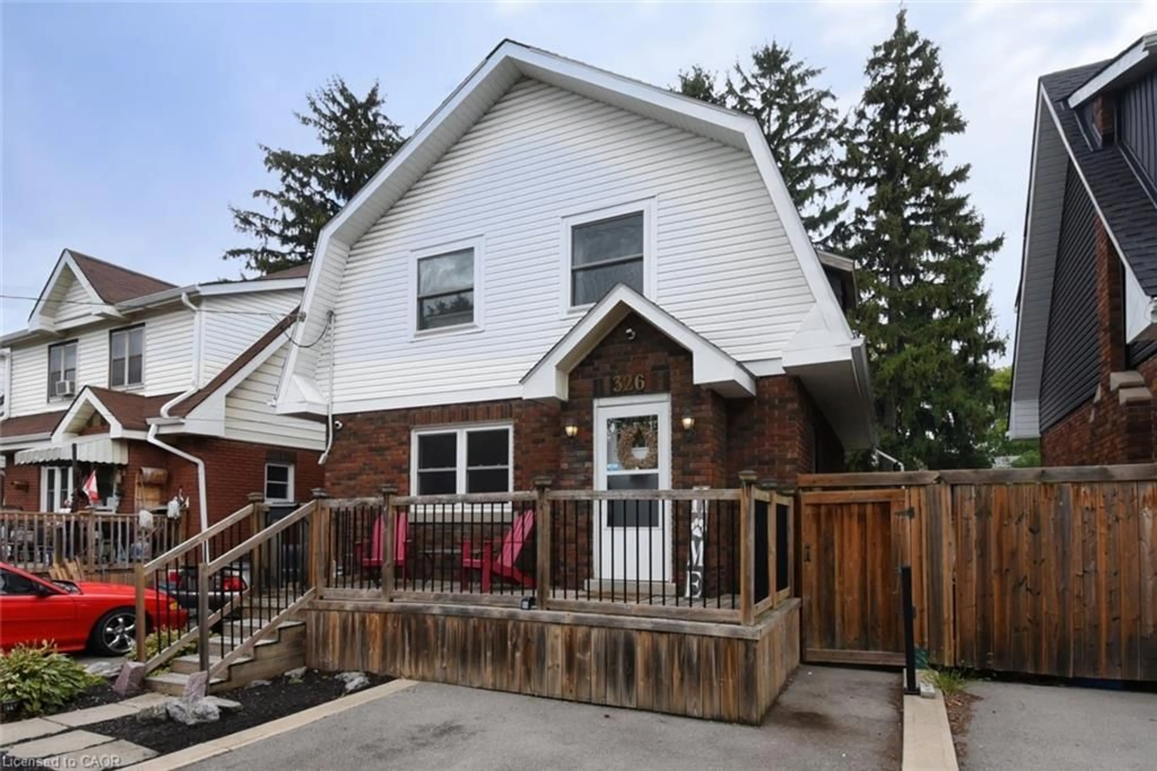 Home with brick exterior material, street for 326 Darling St, Brantford Ontario N3S 3Y2