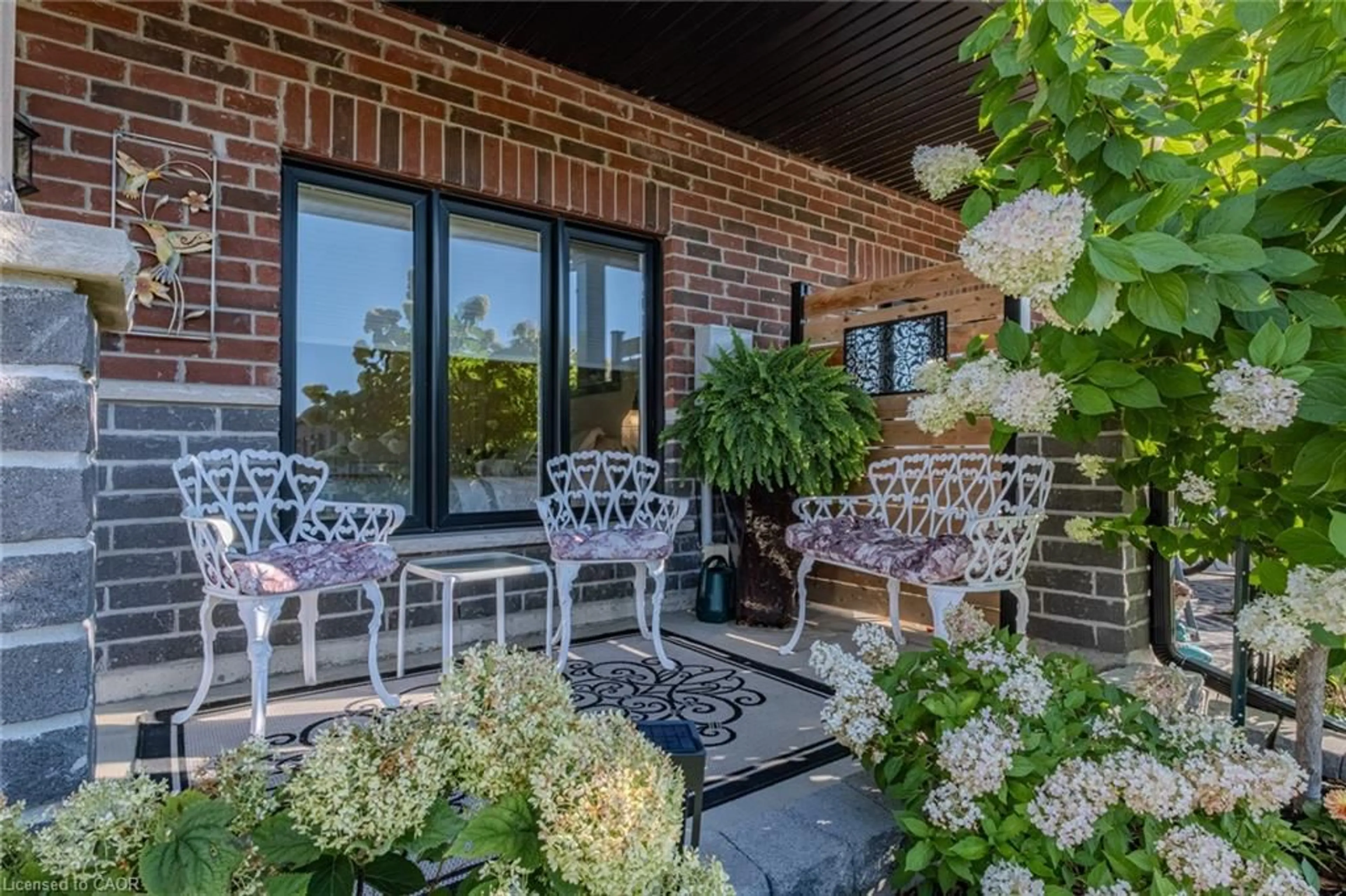 Patio, unknown for 12 Brookfield Lane, Simcoe Ontario N3Y 0E8