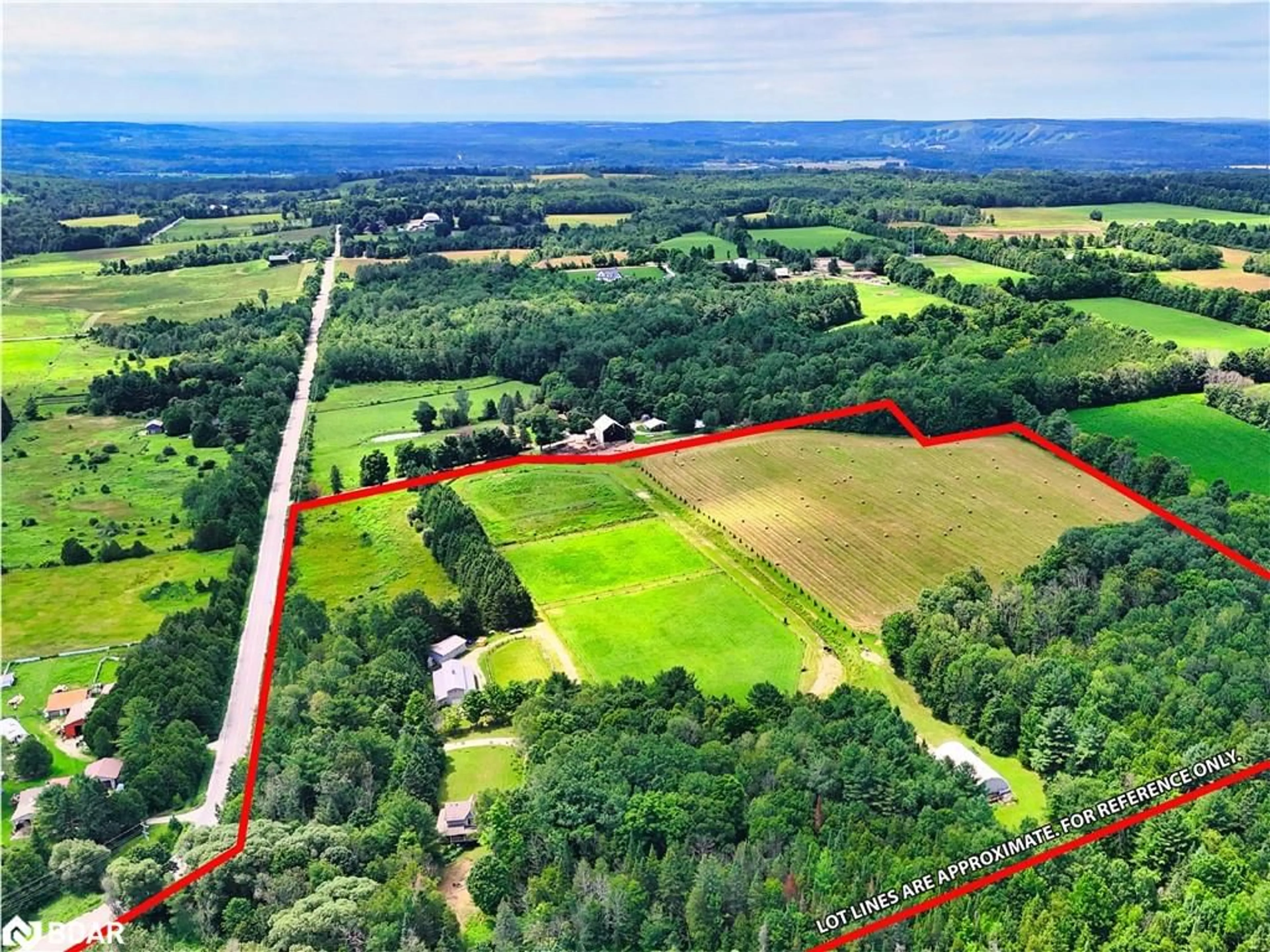 A pic from outside/outdoor area/front of a property/back of a property/a pic from drone, unknown for 1390 Warminster Sideroad, Oro-Medonte Ontario L0K 2G0
