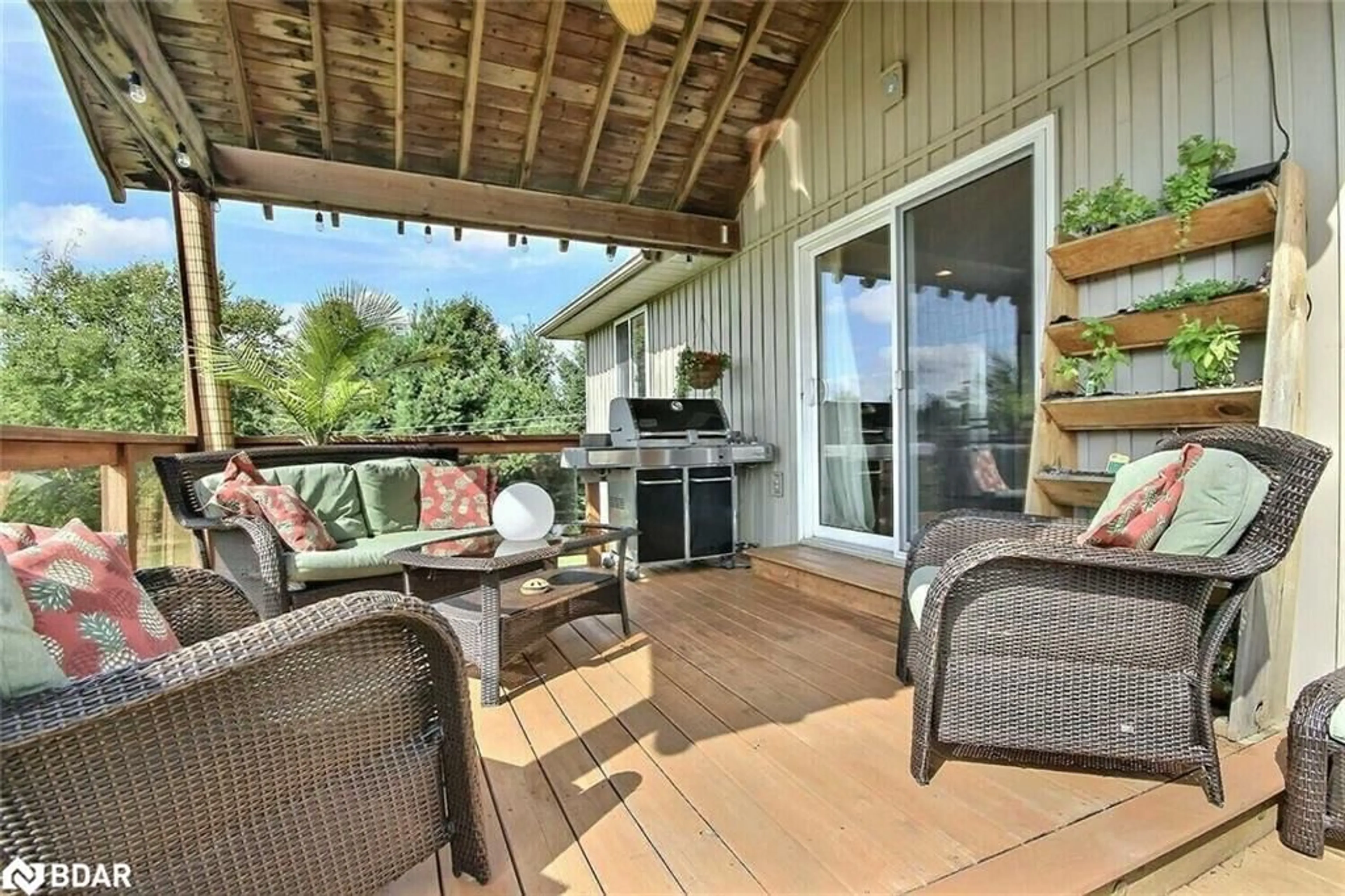 Patio, water/lake/river/ocean view for 106 Fitzgerald Rd, Quinte West Ontario K8V 0B1