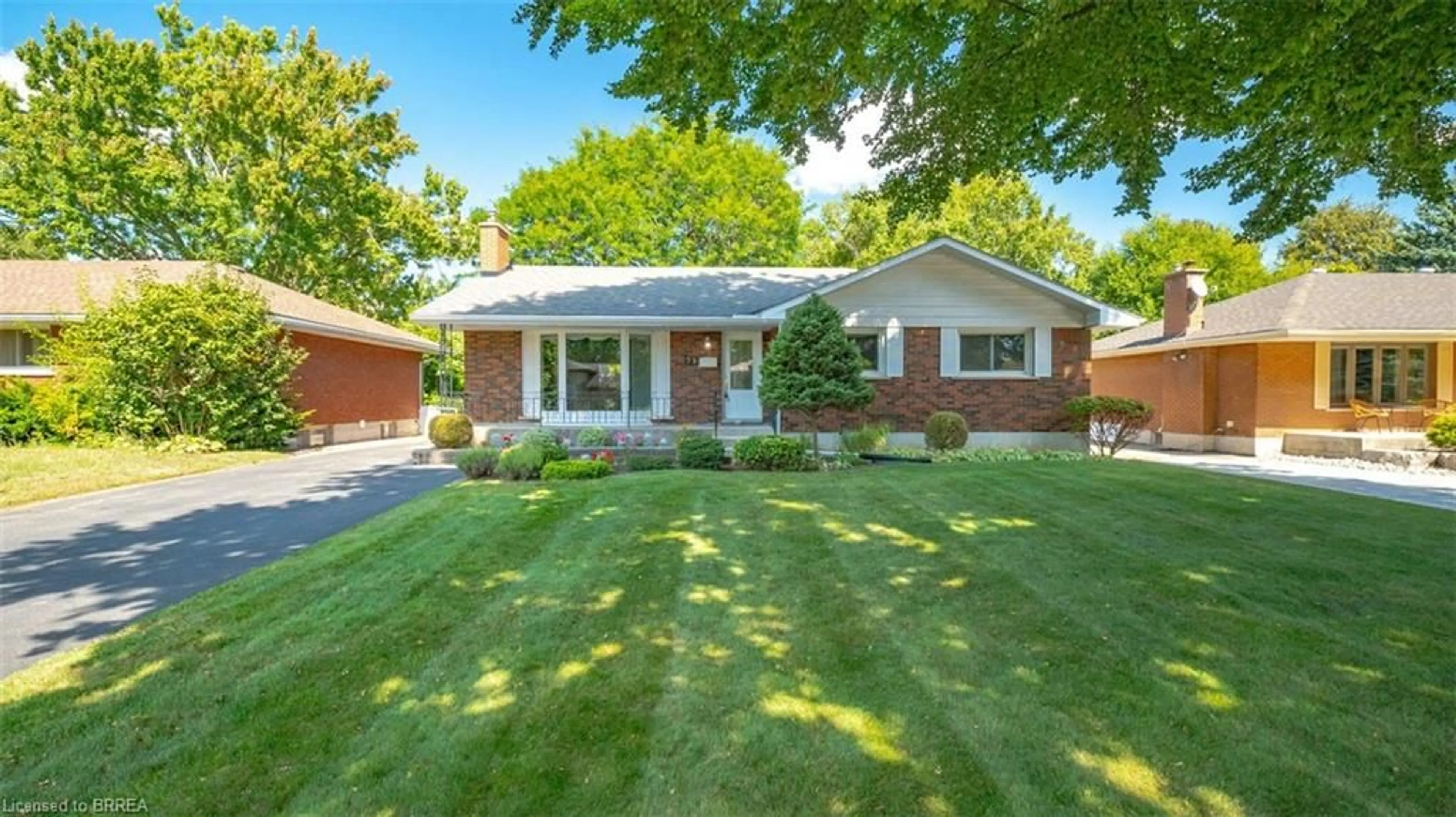 Home with brick exterior material, street for 73 Pusey Blvd, Brantford Ontario N3R 2S4