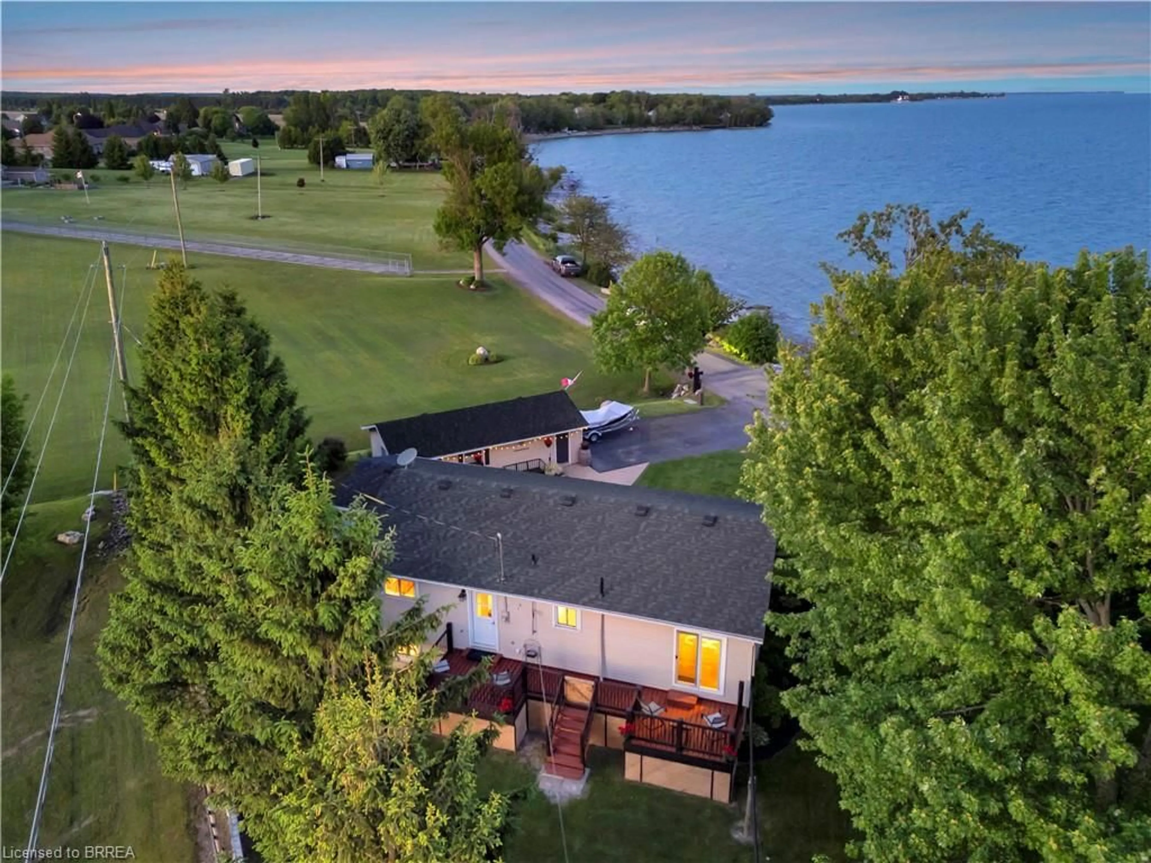 A pic from outside/outdoor area/front of a property/back of a property/a pic from drone, water/lake/river/ocean view for 1697 Lakeshore Rd, Selkirk Ontario N0A 1P0