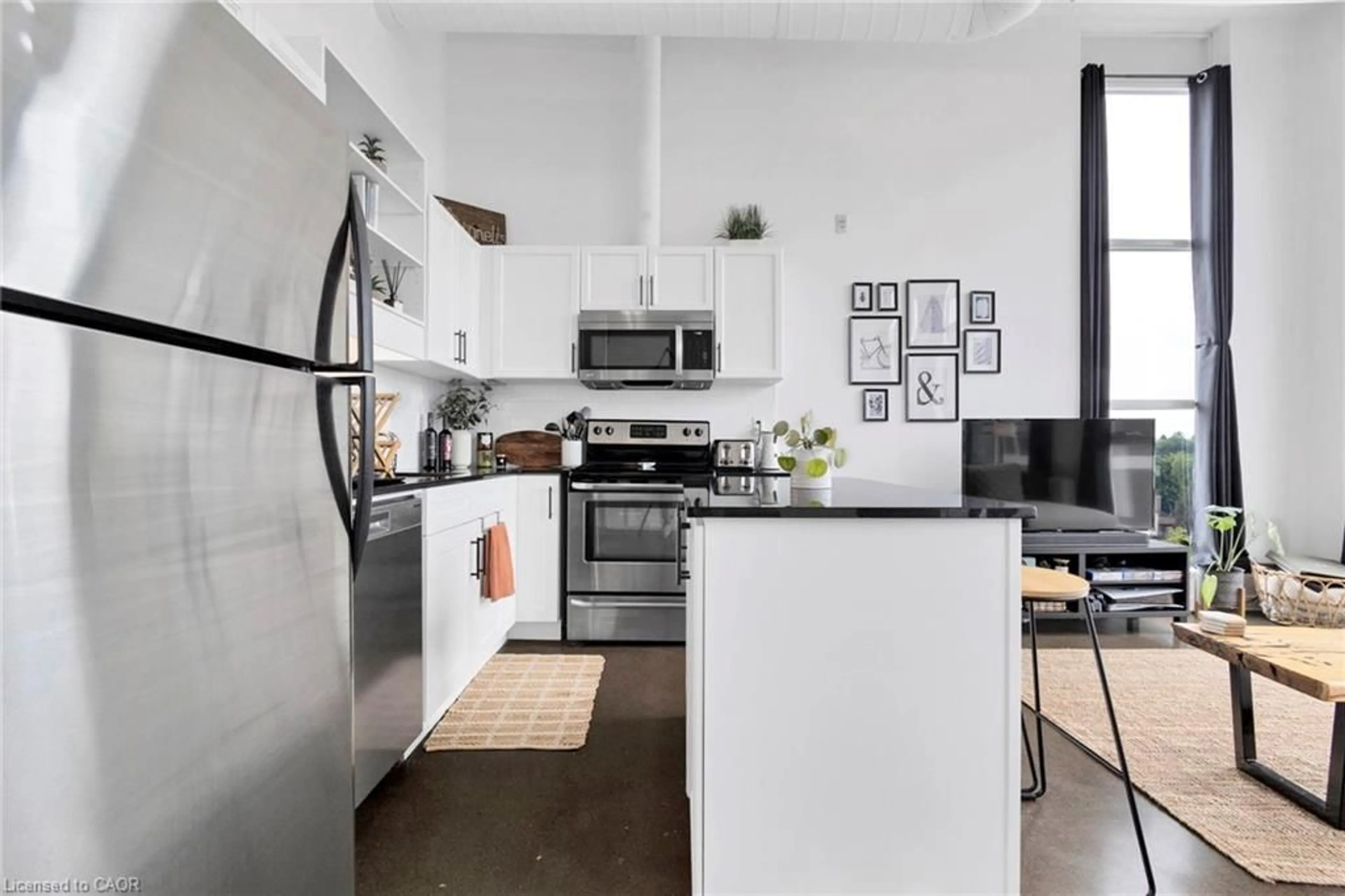 Open concept kitchen, unknown for 404 King St #519, Kitchener Ontario N2G 2L5