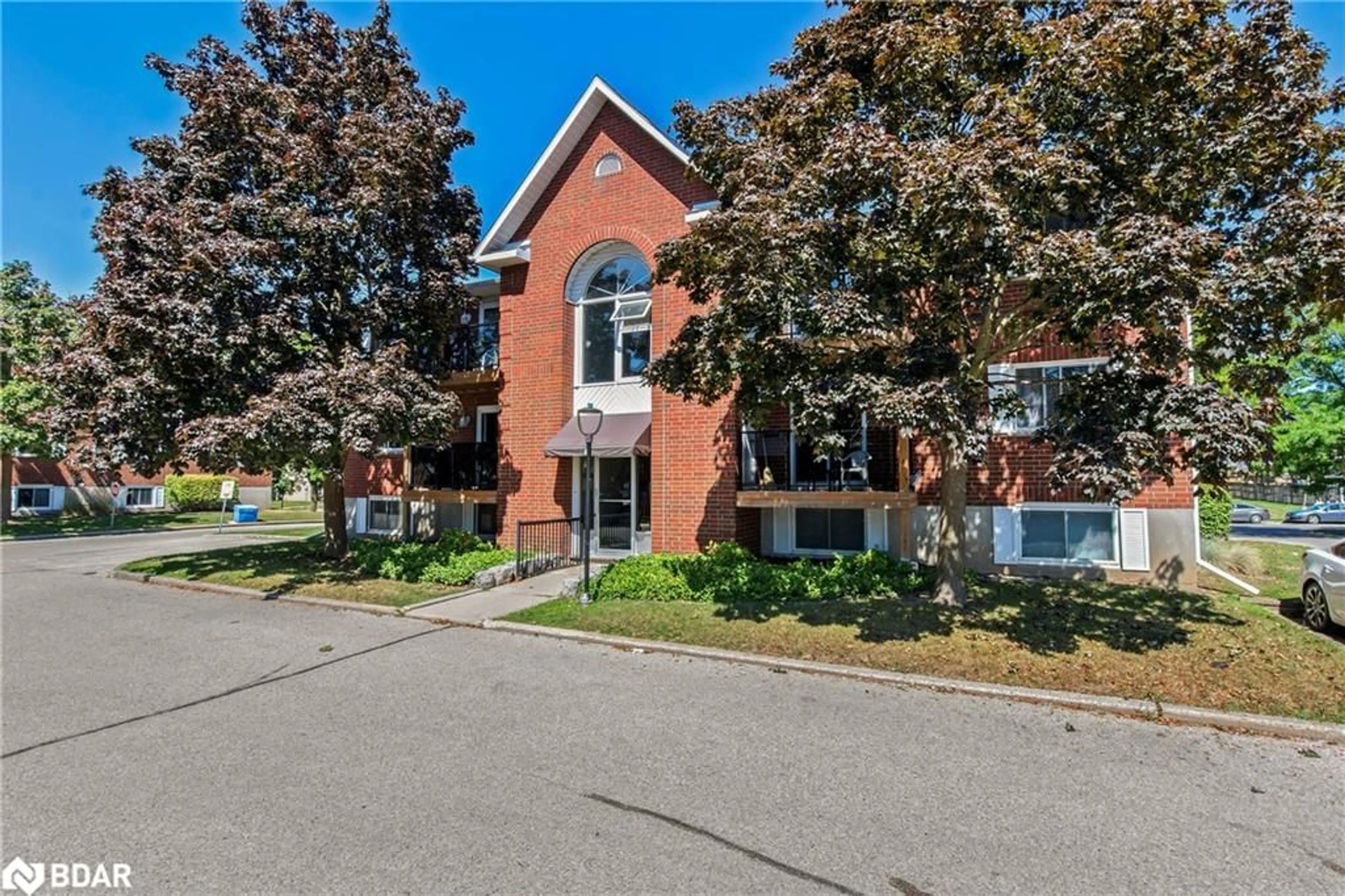 Unknown for 565 Greenfield Ave #610, Kitchener Ontario N2C 2P4