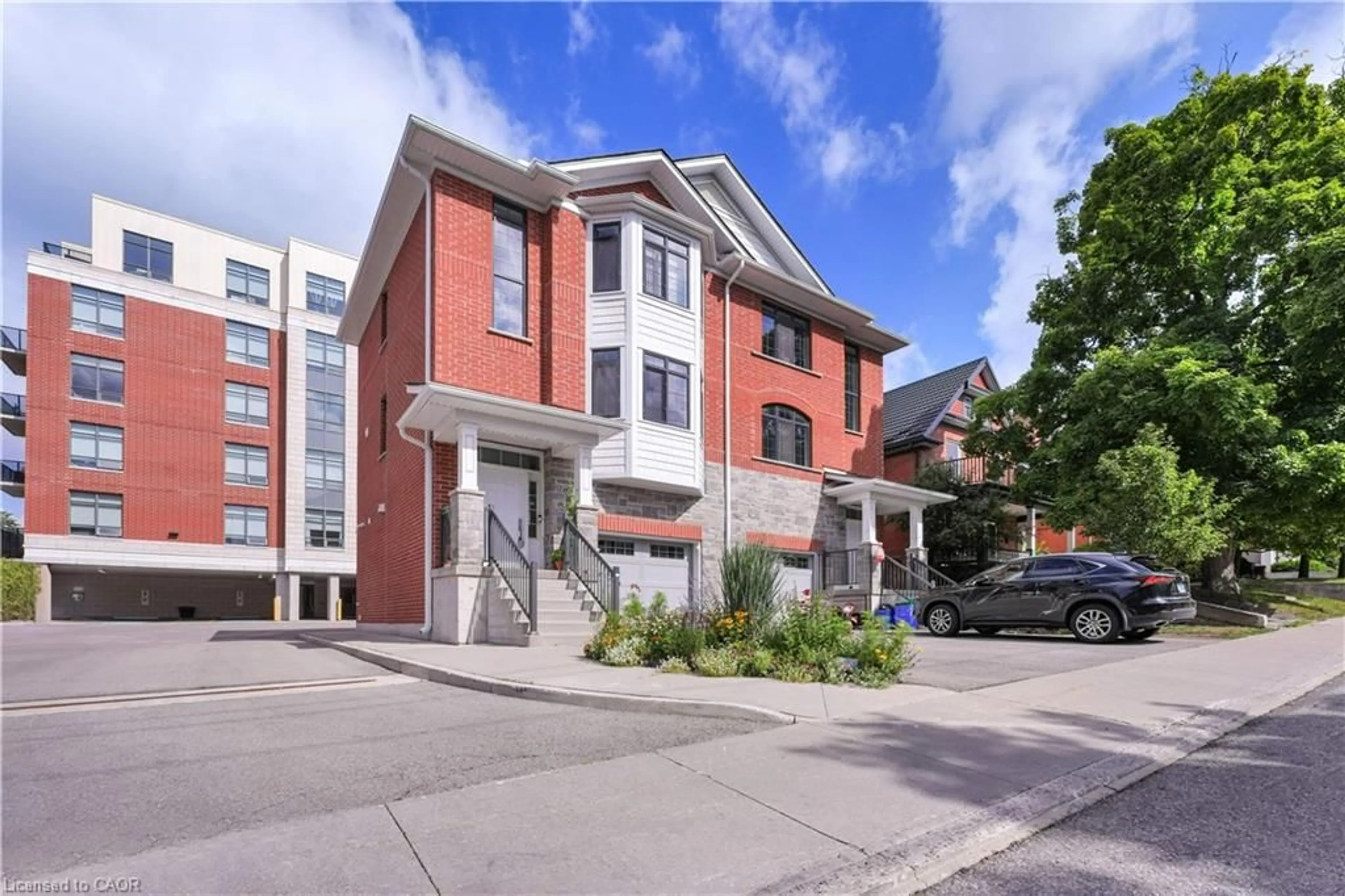 Home with brick exterior material, street for 170 Benton St, Kitchener Ontario N2G 3H8