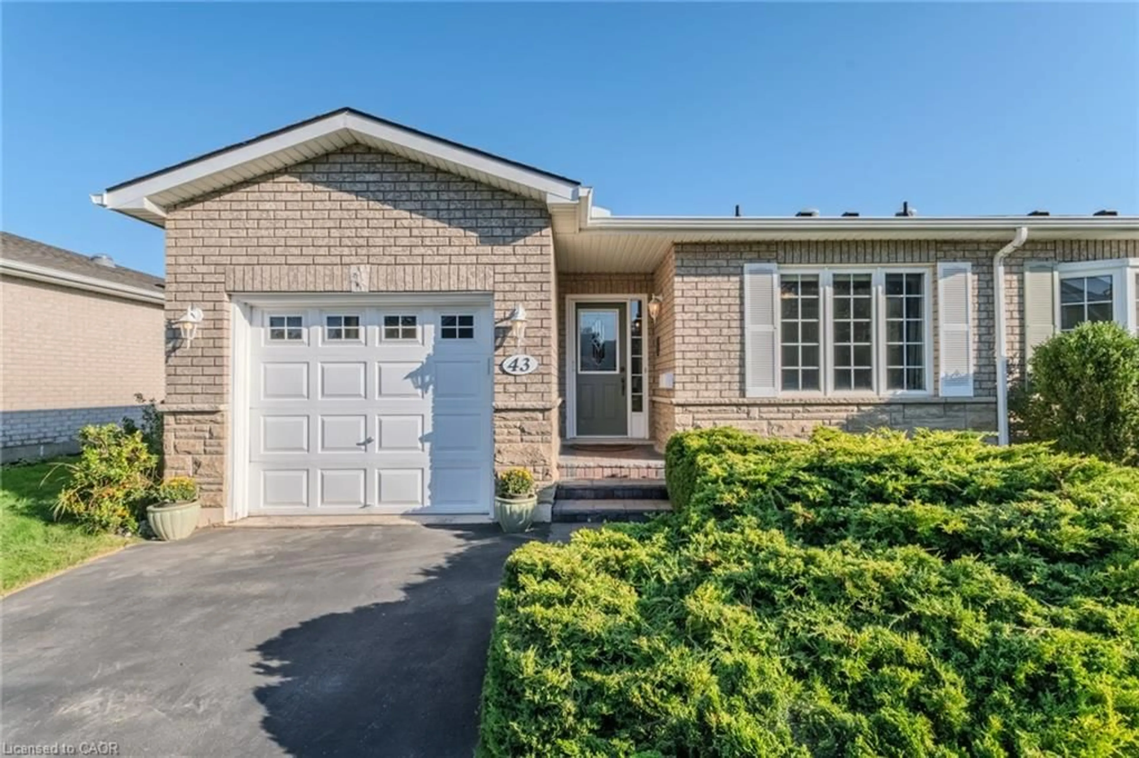 Home with brick exterior material, street for 43 South Dr, Simcoe Ontario N3Y 0A6
