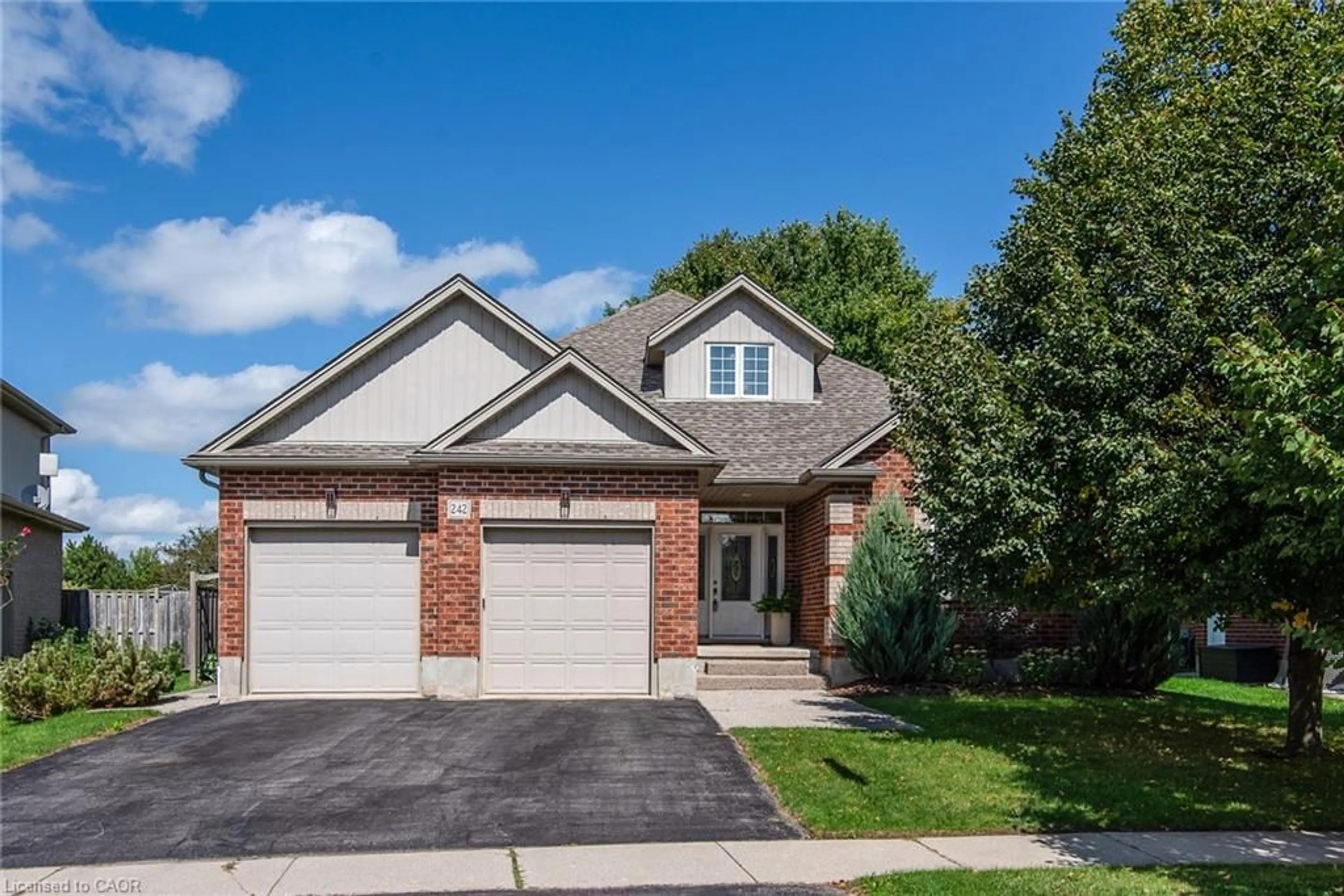 Home with brick exterior material, street for 242 Laschinger Blvd, New Hamburg Ontario N3A 4R4