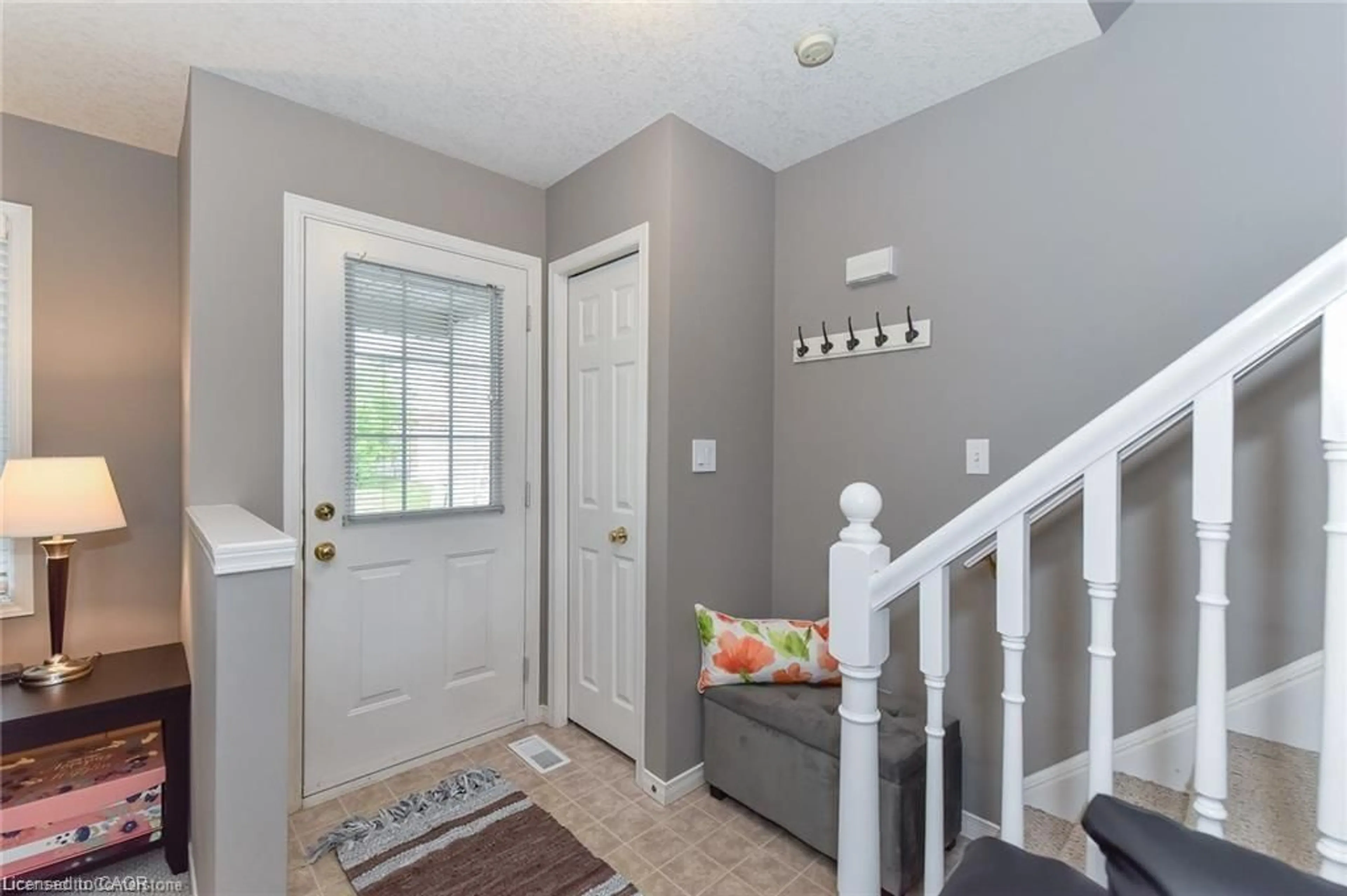 Indoor entryway for 149 Snyders Rd #4, Baden Ontario N3A 2V4