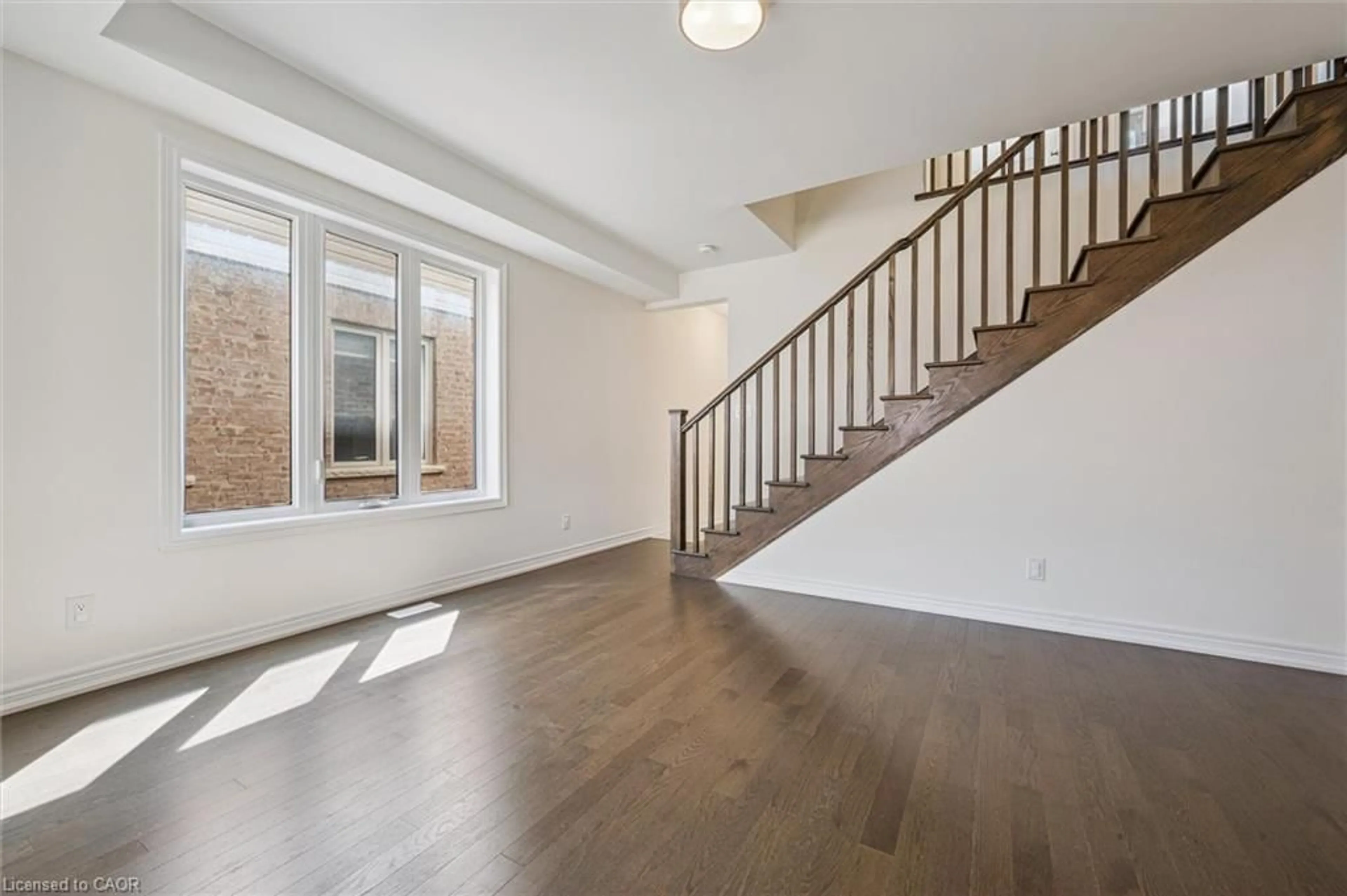 Unknown for 11 Georgina St, Kitchener Ontario N2R 0S6