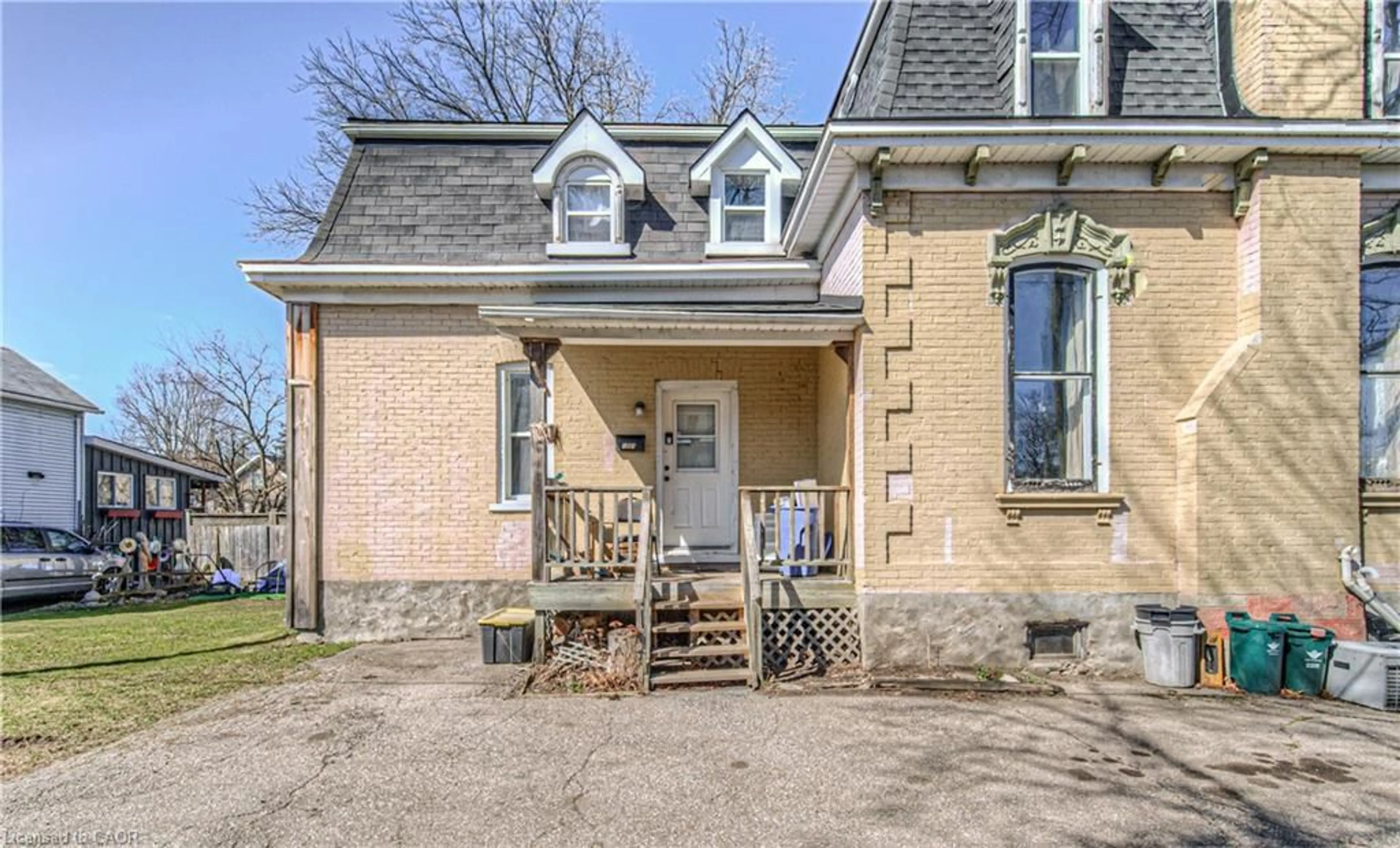 Unknown for 156 Grand Ave, Cambridge Ontario N1S 2M4