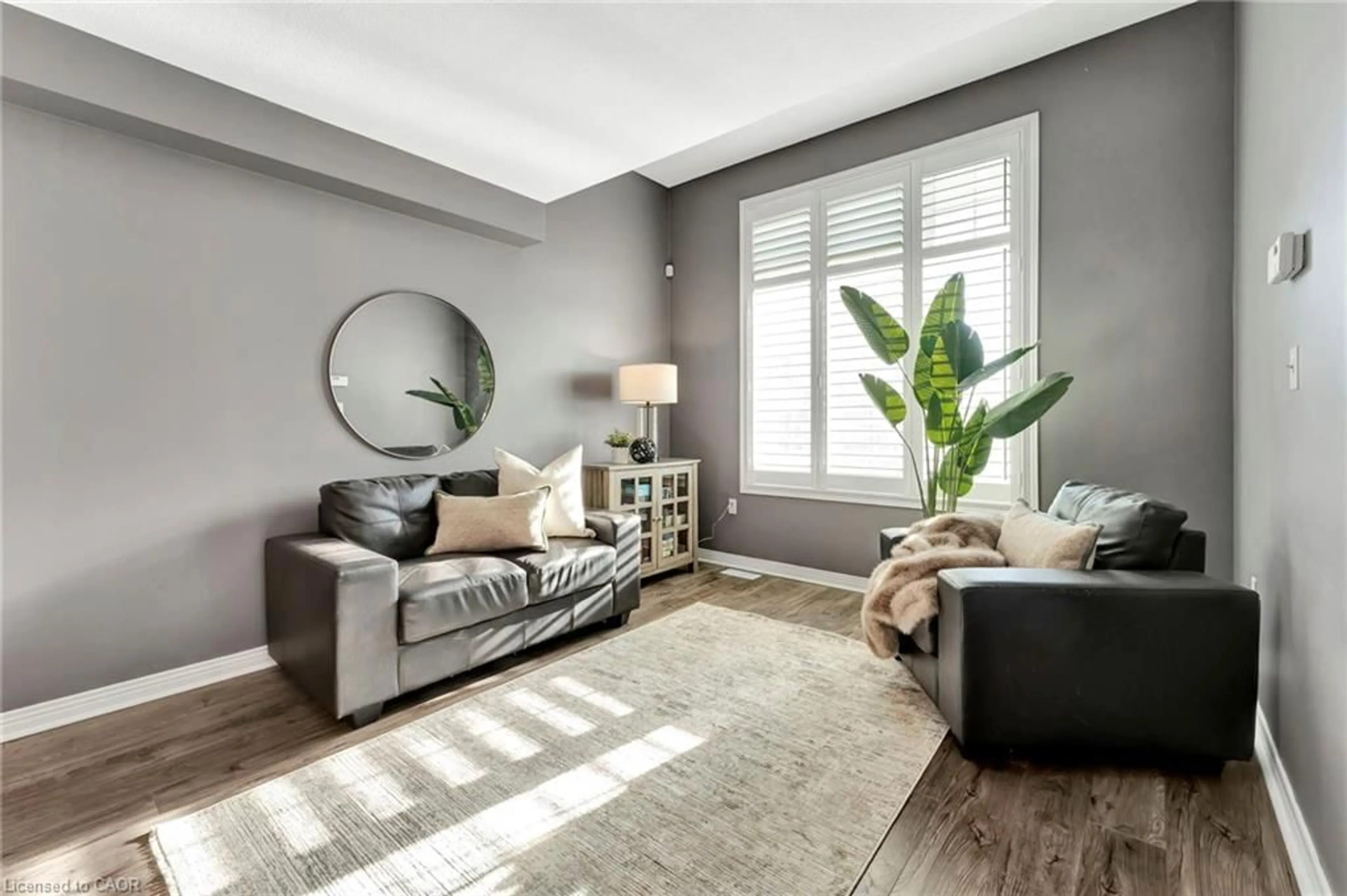 Living room with furniture, unknown for 7 Bocelli Cres, Hamilton Ontario L0R 1P0