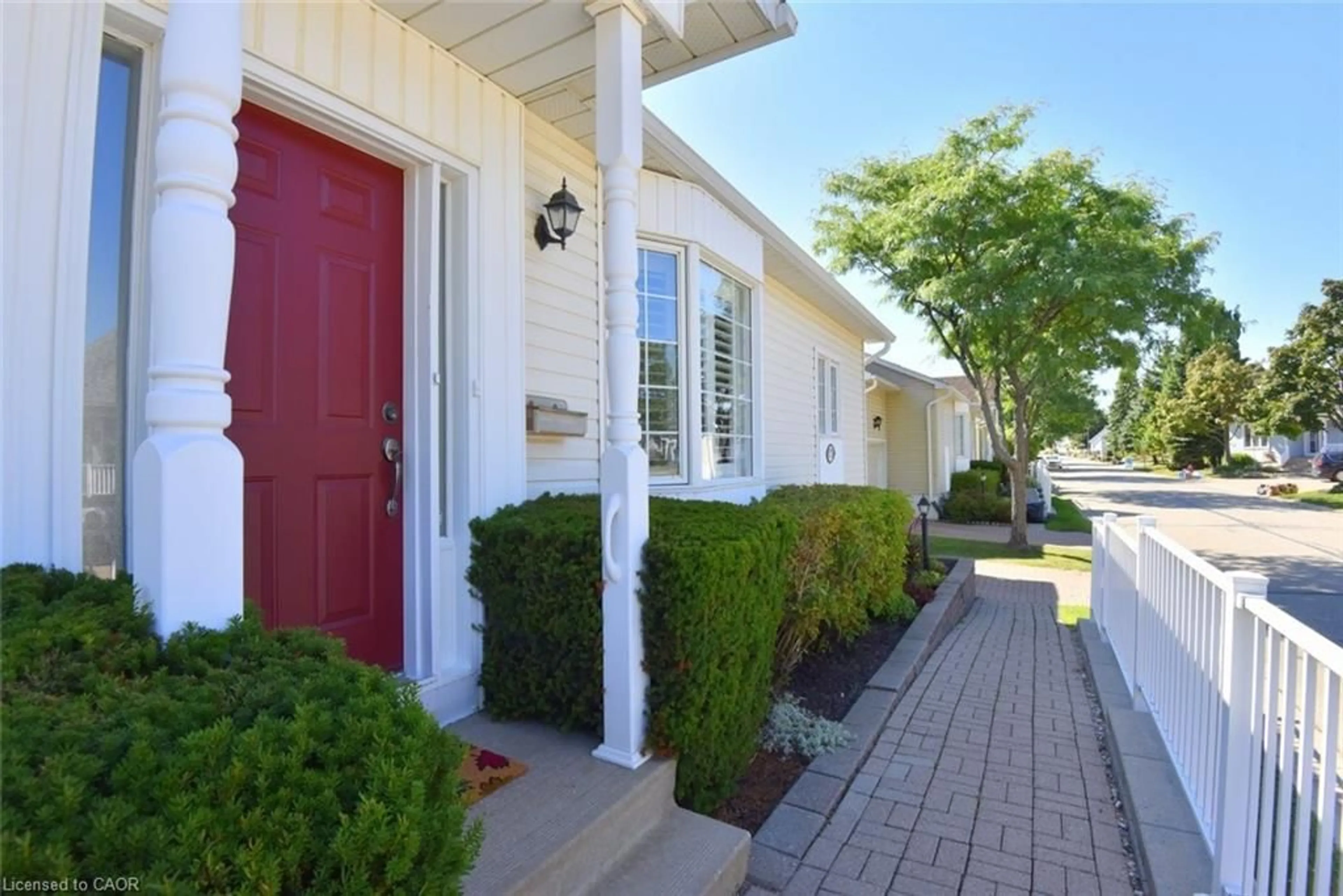 Unknown for 137 Silverbirch Blvd, Mount Hope Ontario L0R 1W0