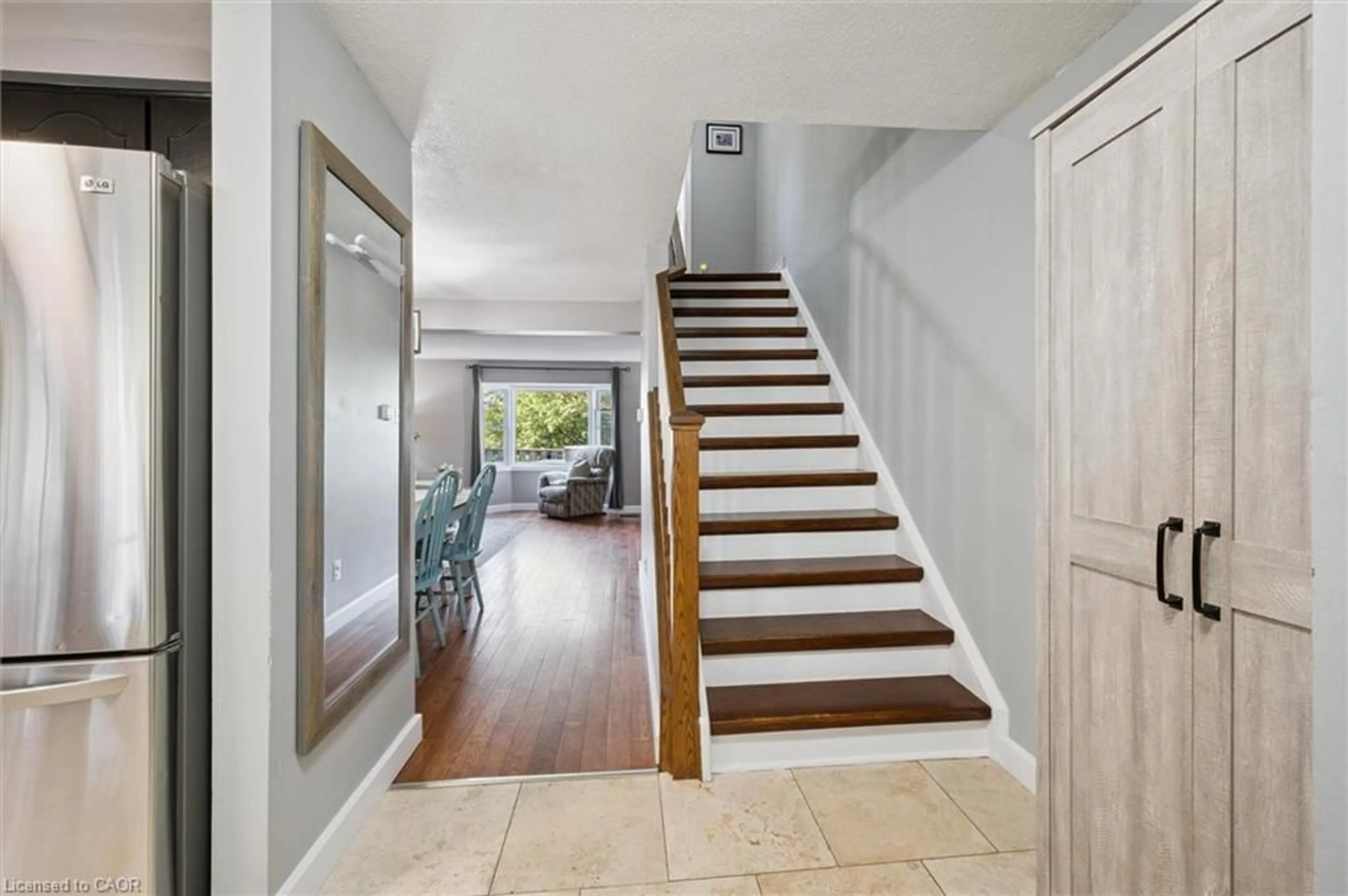 Unknown for 99 Carter Cres, Cambridge Ontario N1R 6B1