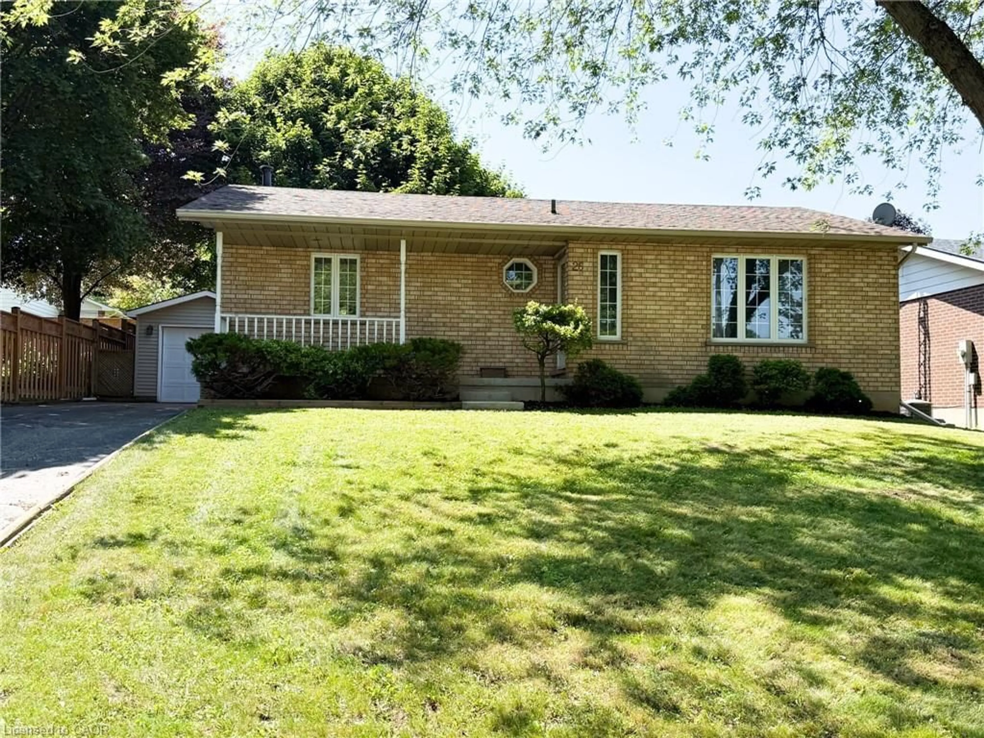 Home with brick exterior material, street for 26 Lingwood Dr, Waterford Ontario N0E 1Y0