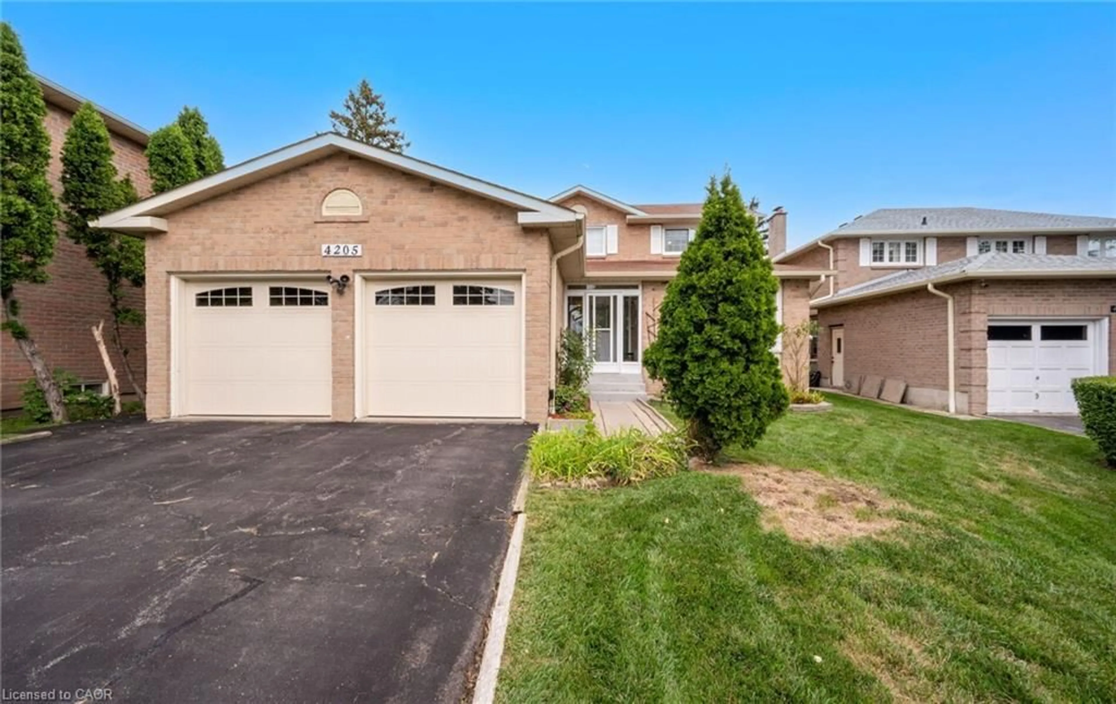 Unknown for 4205 Sawmill Valley Dr, Mississauga Ontario L5L 3H1