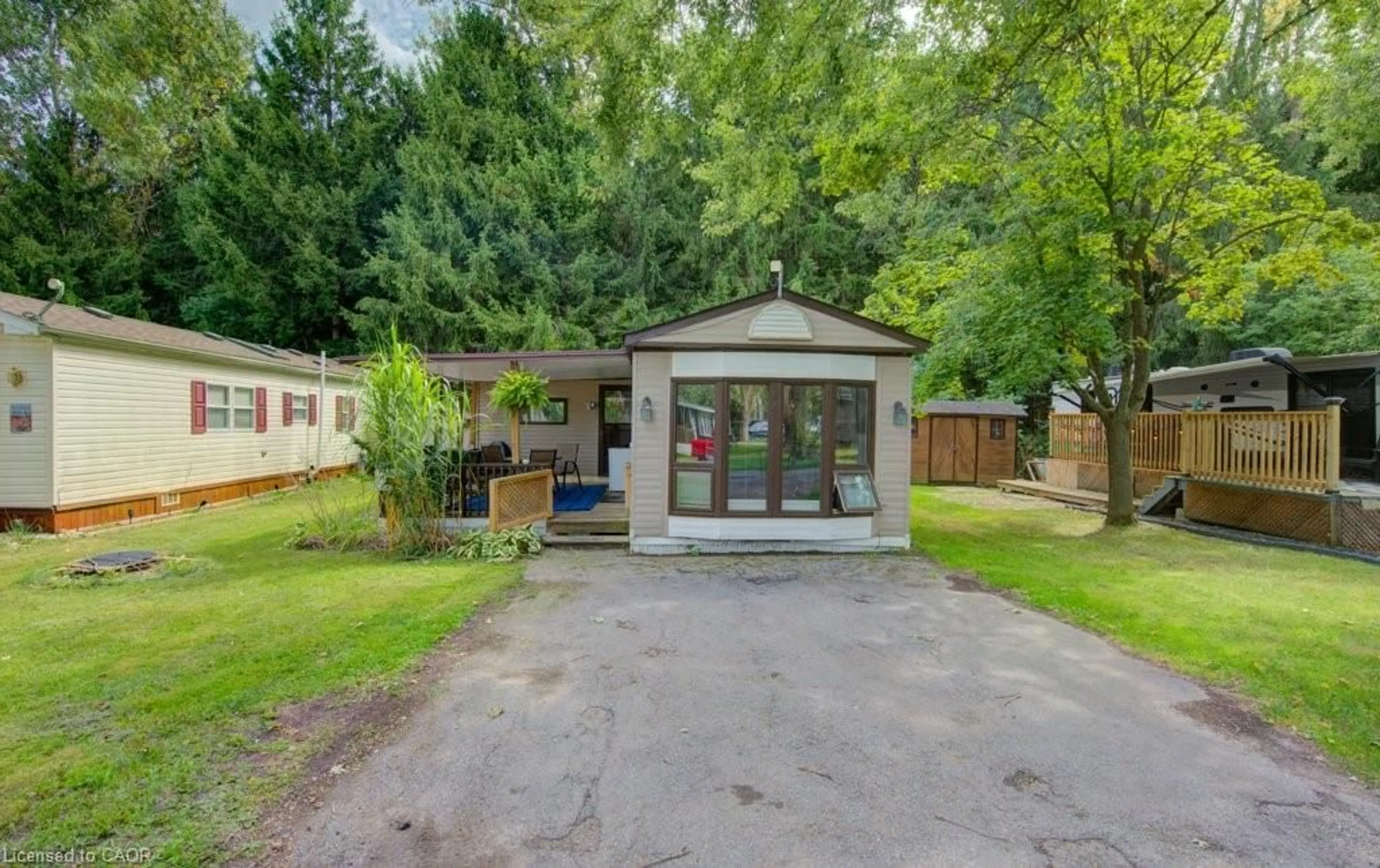 Unknown for 580 Beaver Creek Rd #206, Waterloo Ontario N2J 3Z4