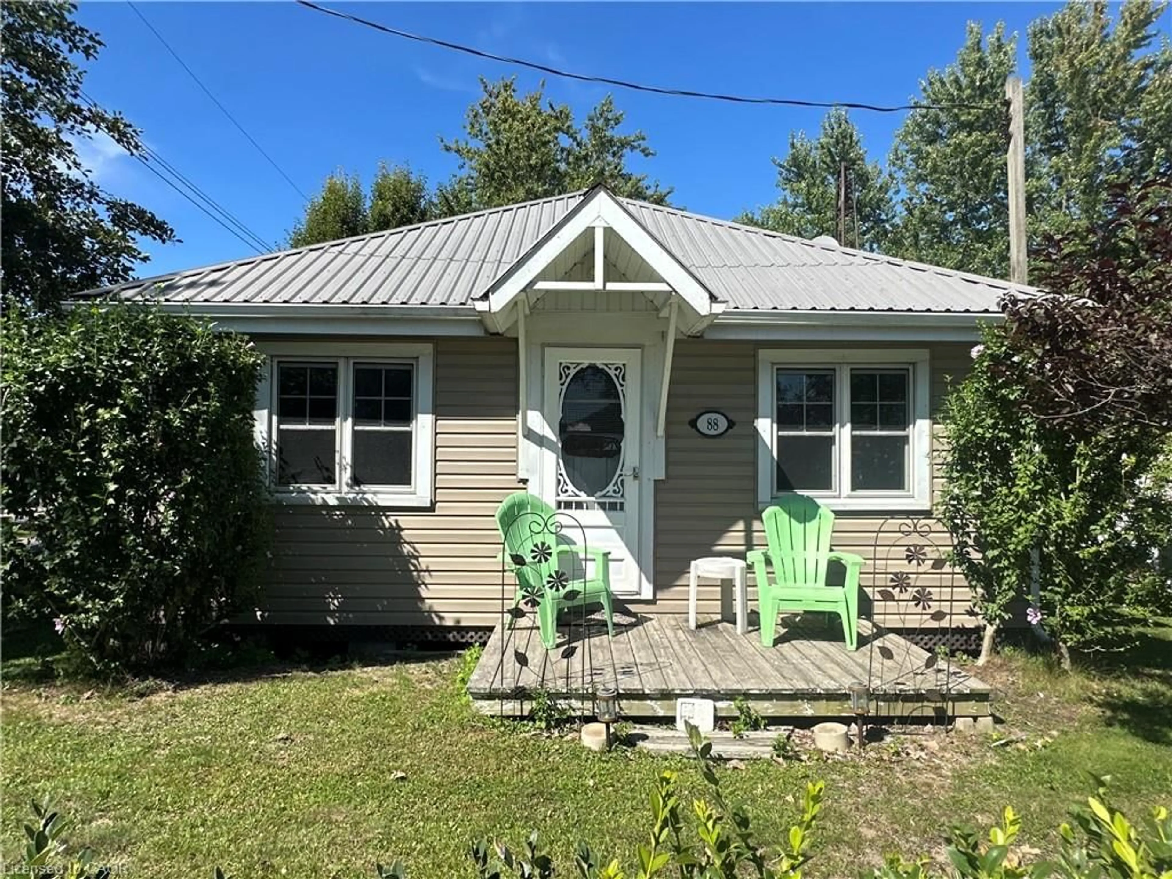 Shed for 88 Erie Blvd, Long Point Ontario N0E 1M0