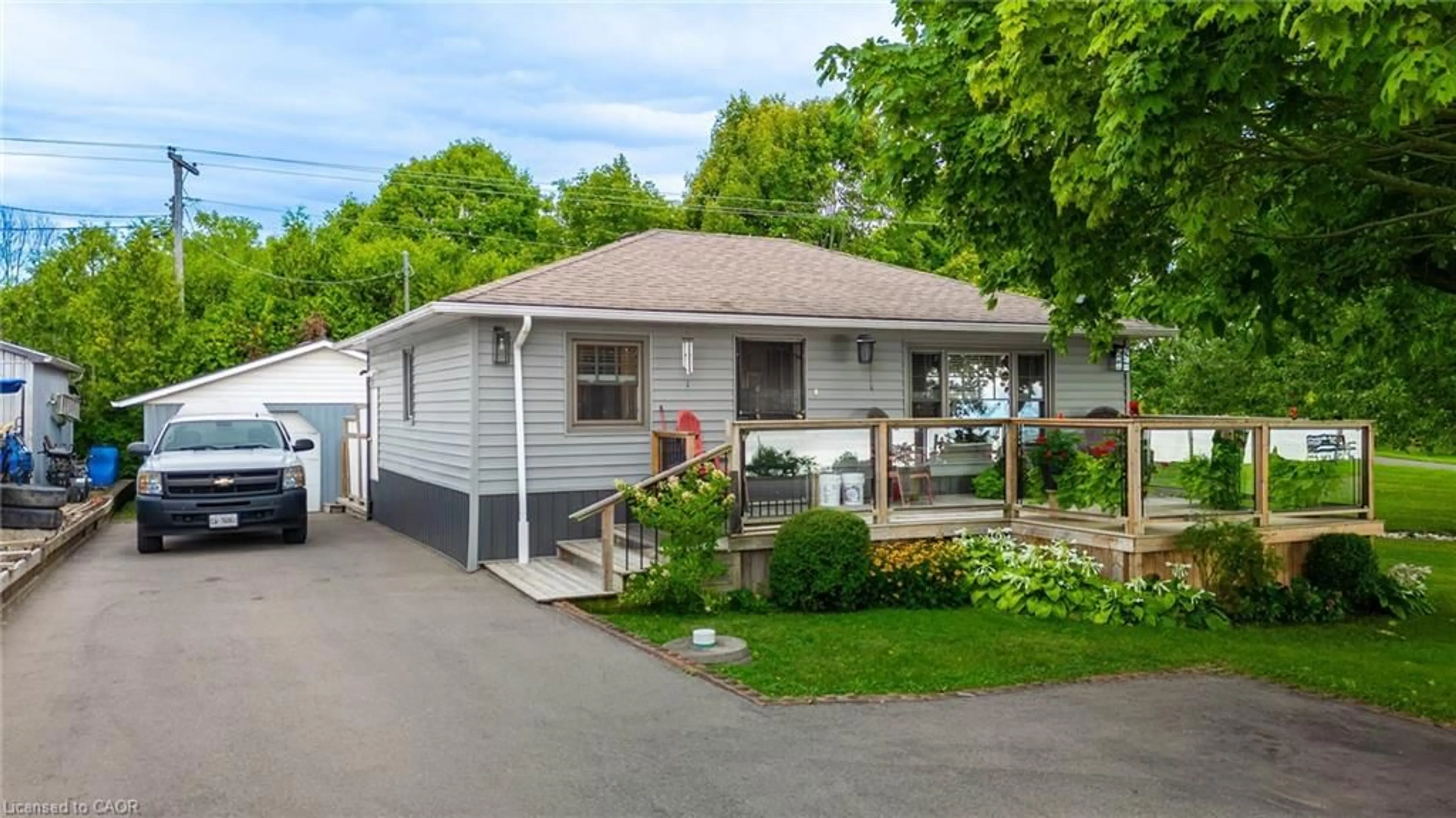 Unknown for 187 Blue Water Parkway Pky, Selkirk Ontario N0A 1P0