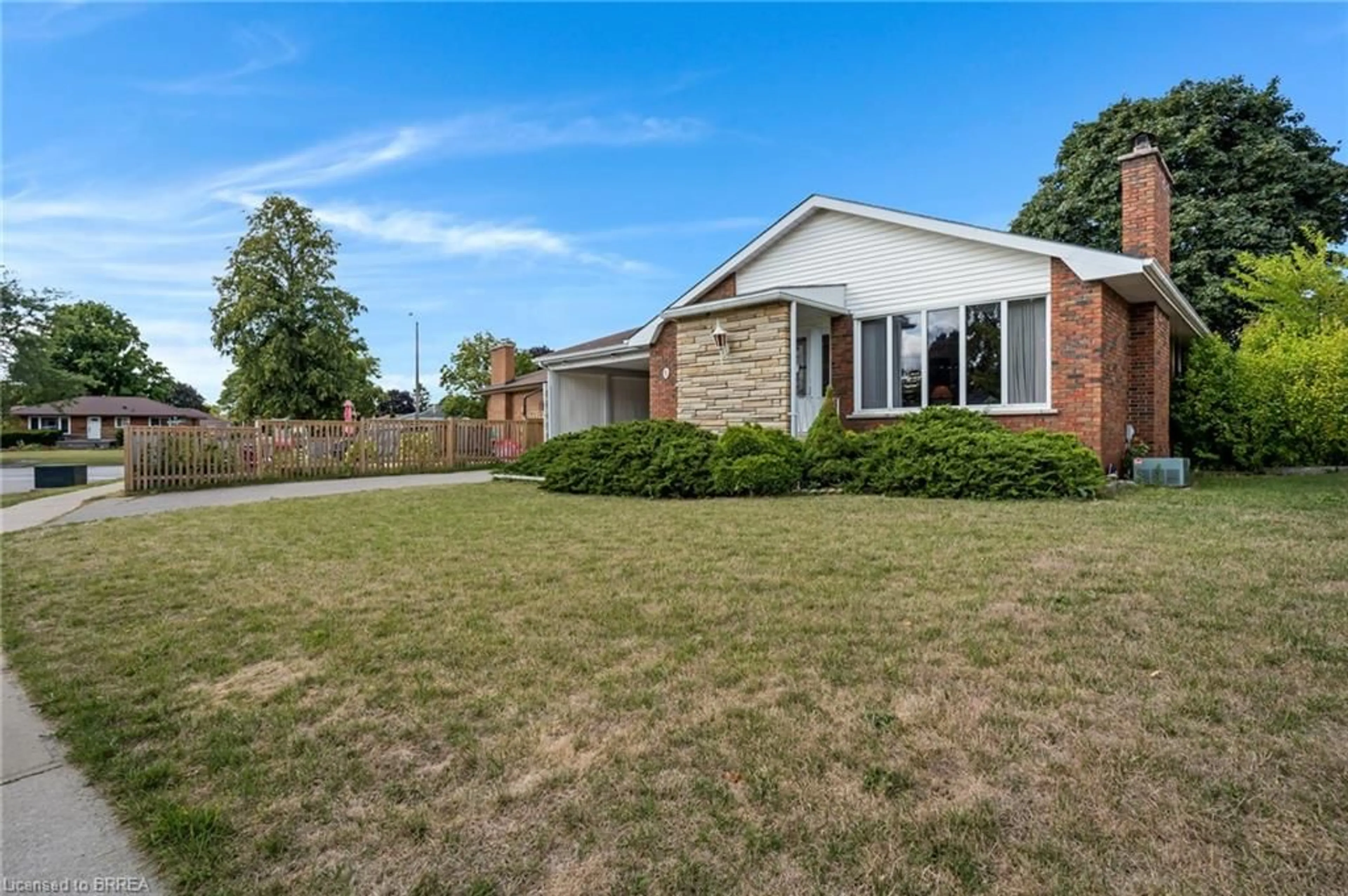 Home with brick exterior material, street for 3 Kent Rd, Brantford Ontario N3R 5G5
