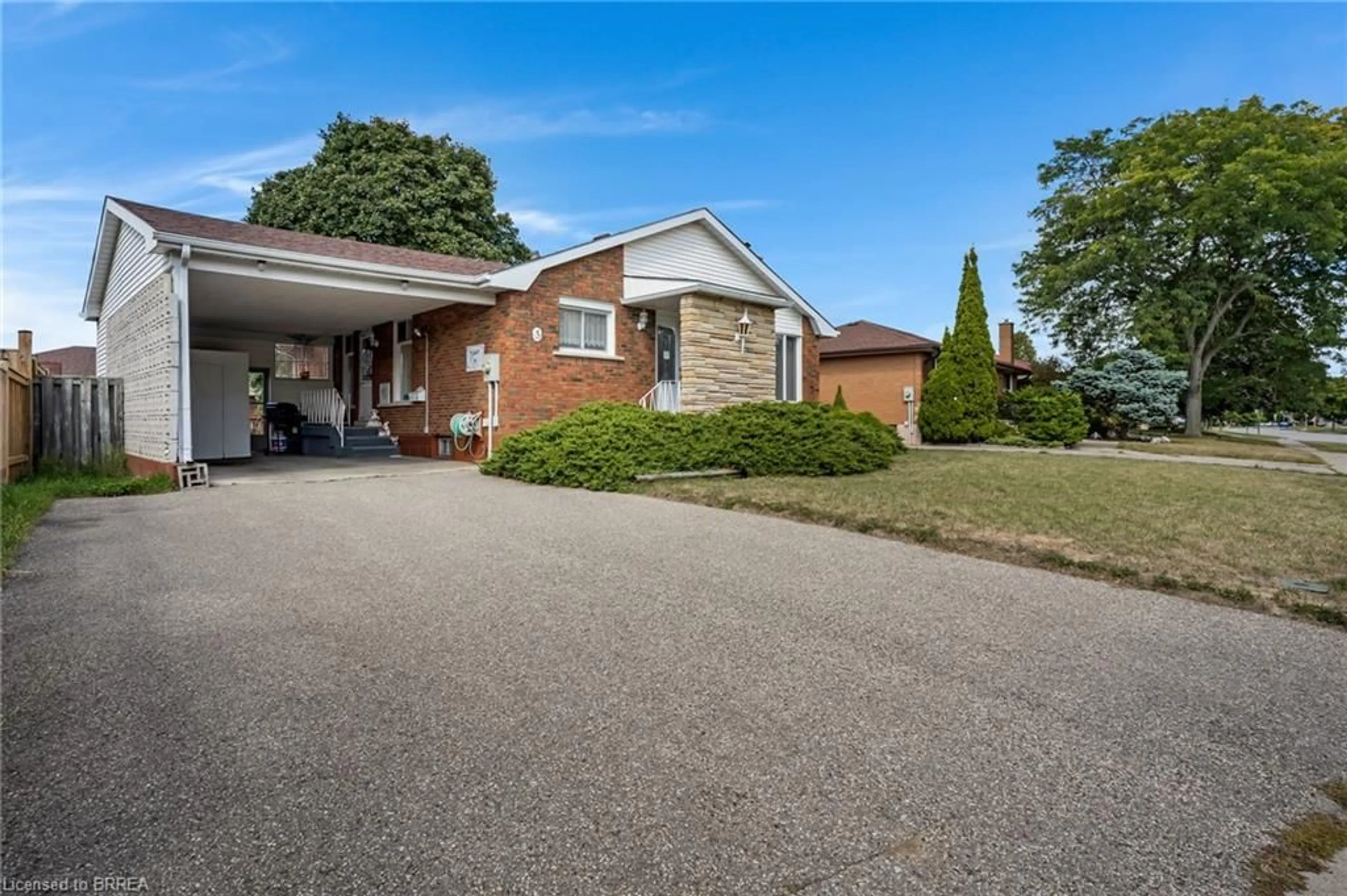 Home with brick exterior material, street for 3 Kent Rd, Brantford Ontario N3R 5G5