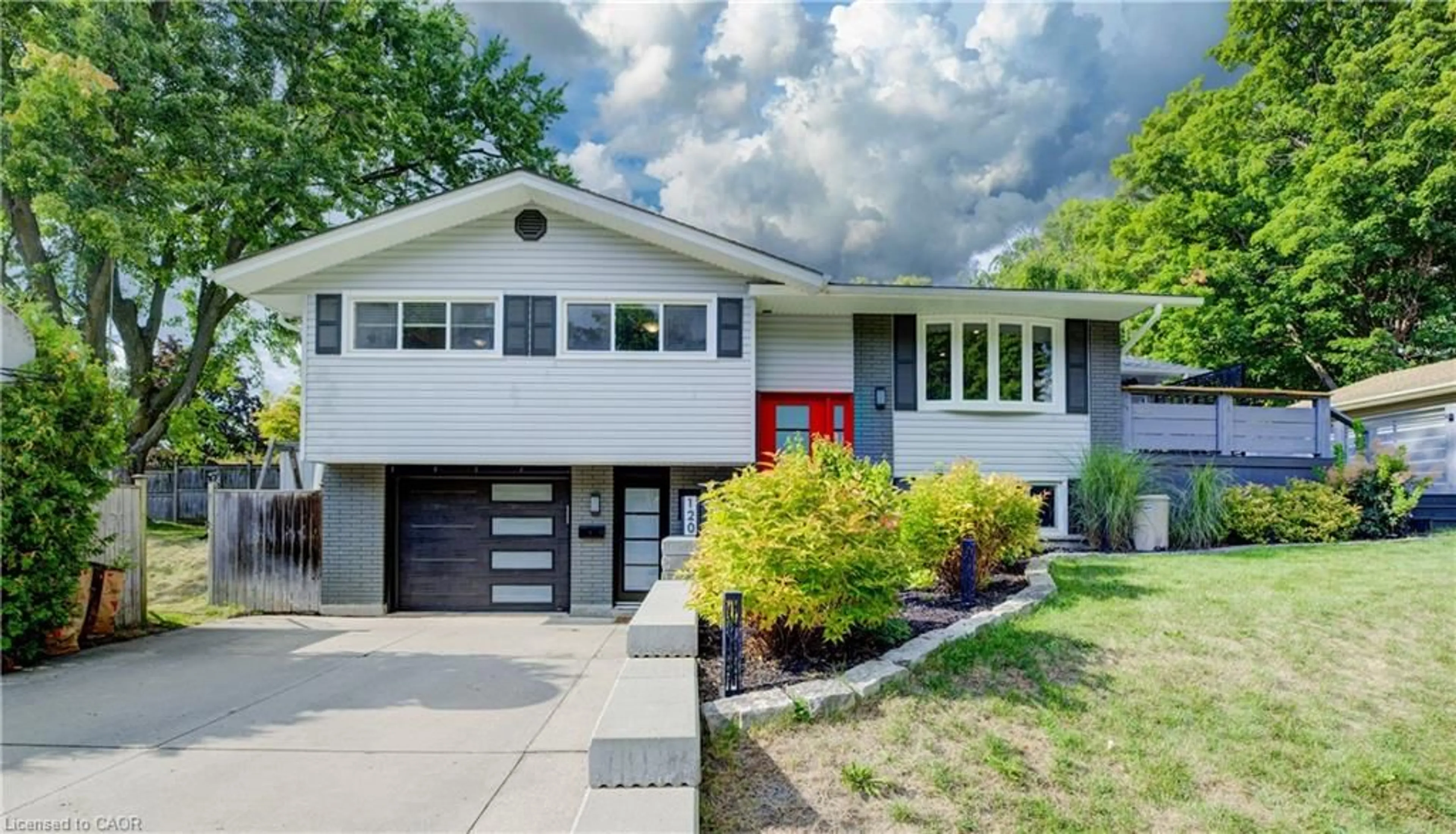Home with brick exterior material, street for 120 Rennie Dr, Kitchener Ontario N2A 1J6
