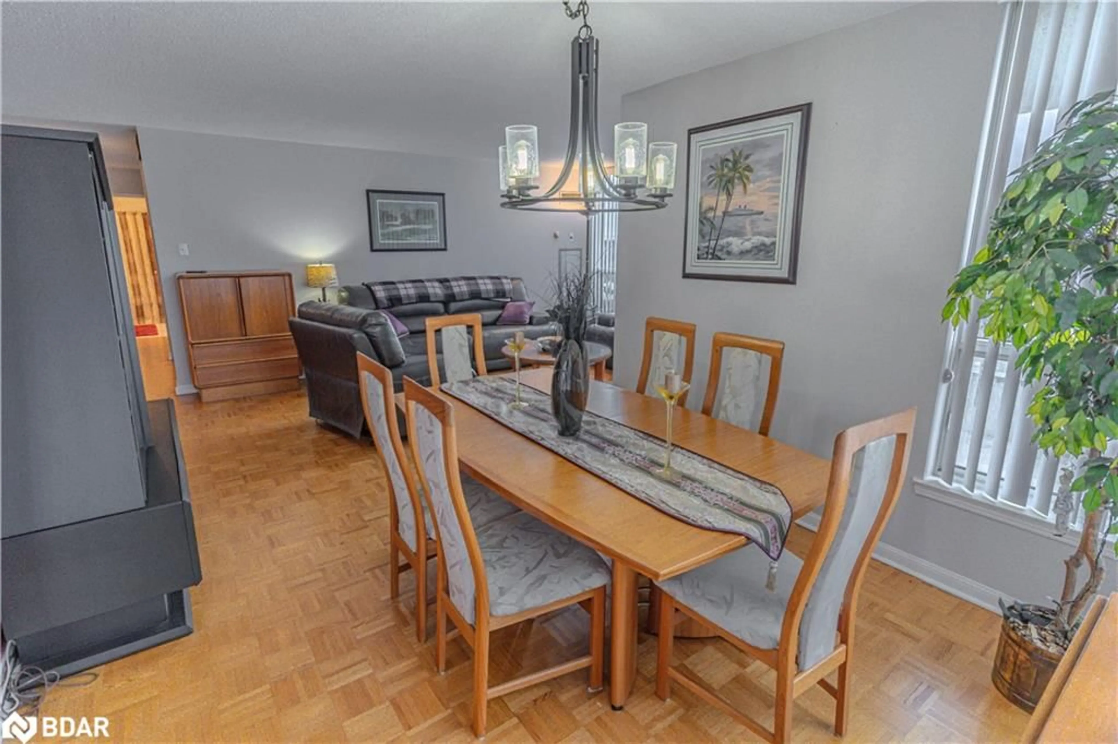 Dining room, wood/laminate floor for 12 Laurelcrest St #1112, Brampton Ontario L6S 5Y4