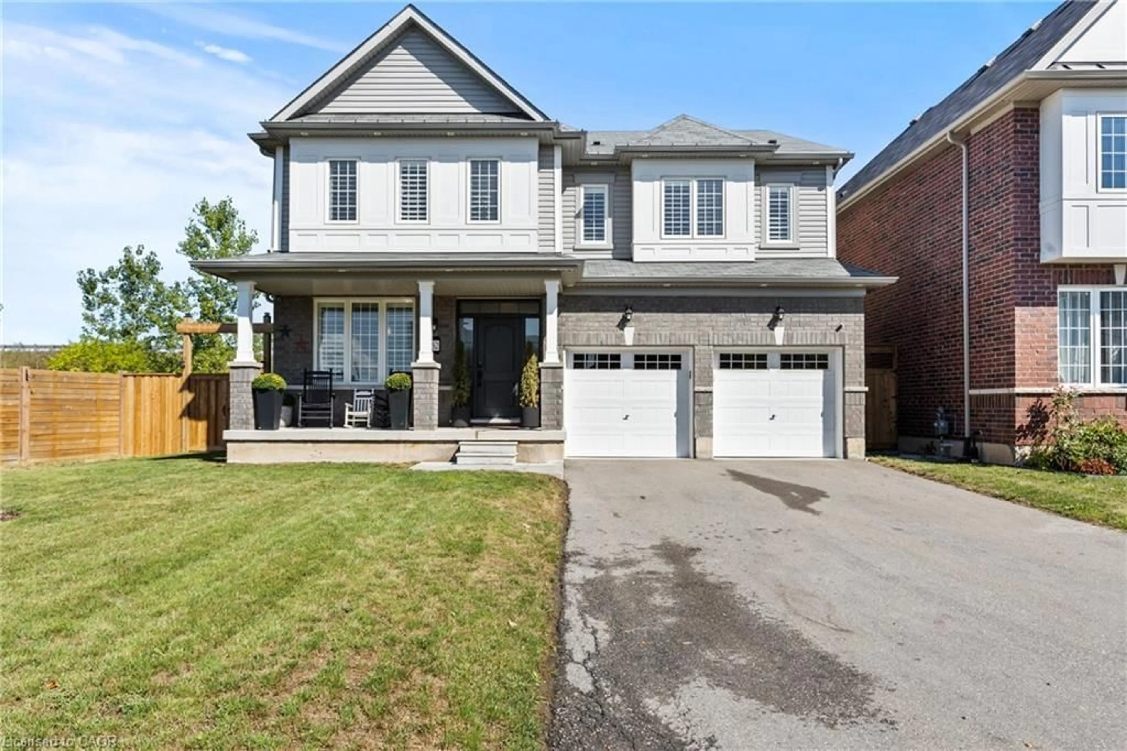 Home with brick exterior material, street for 62 Esther Cres, Thorold Ontario L3B 0G2