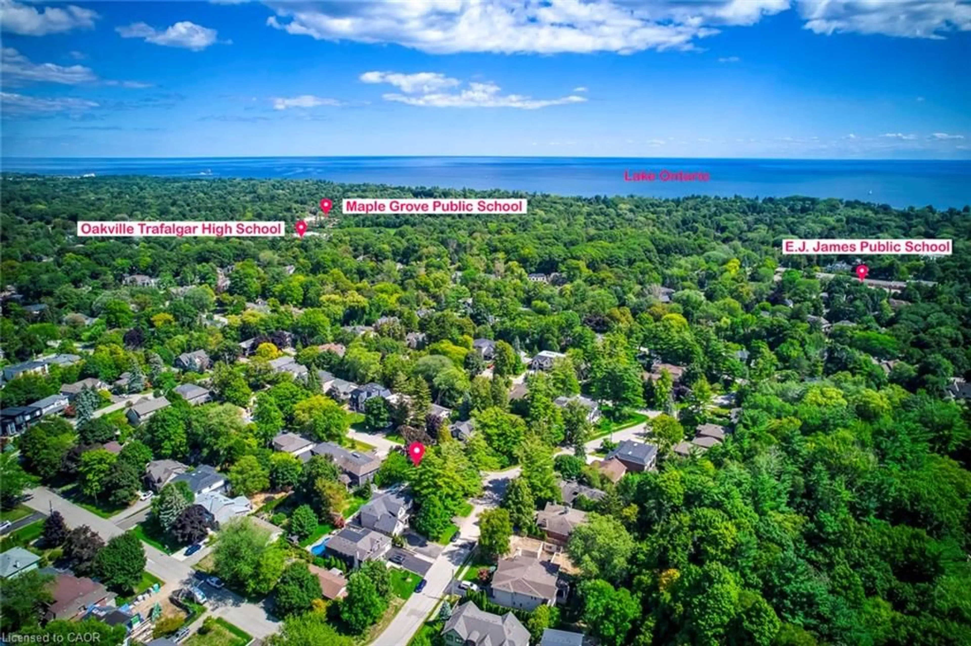 A pic from outside/outdoor area/front of a property/back of a property/a pic from drone, water/lake/river/ocean view for 463 Drummond Rd, Oakville Ontario L6J 4L7